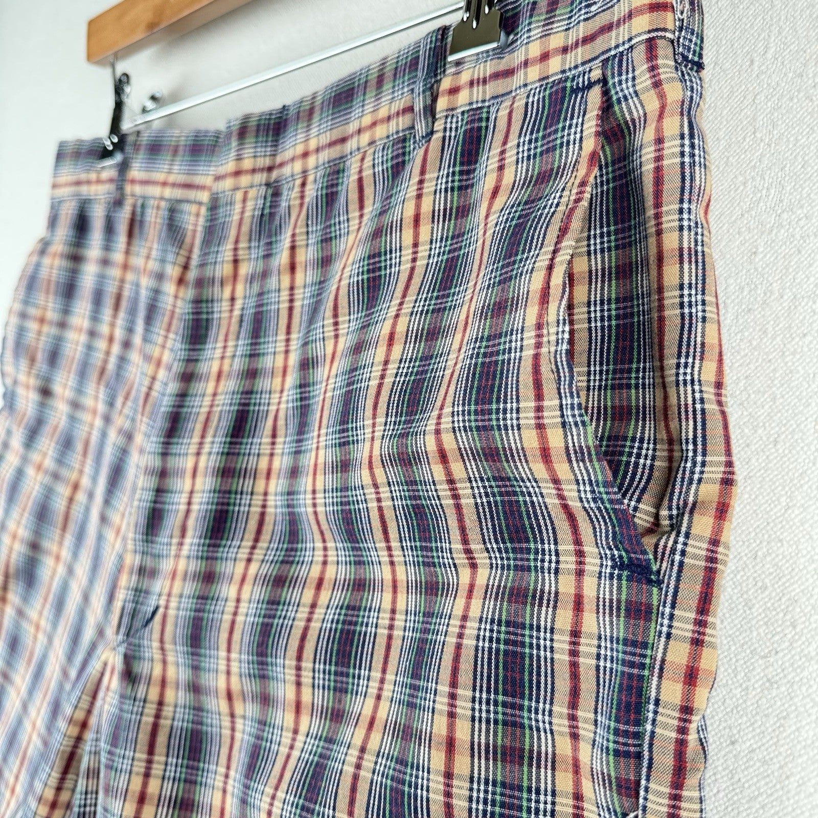 80’s Vintage McGregor Sportswear Men’s 36 Plaid Shorts 7”