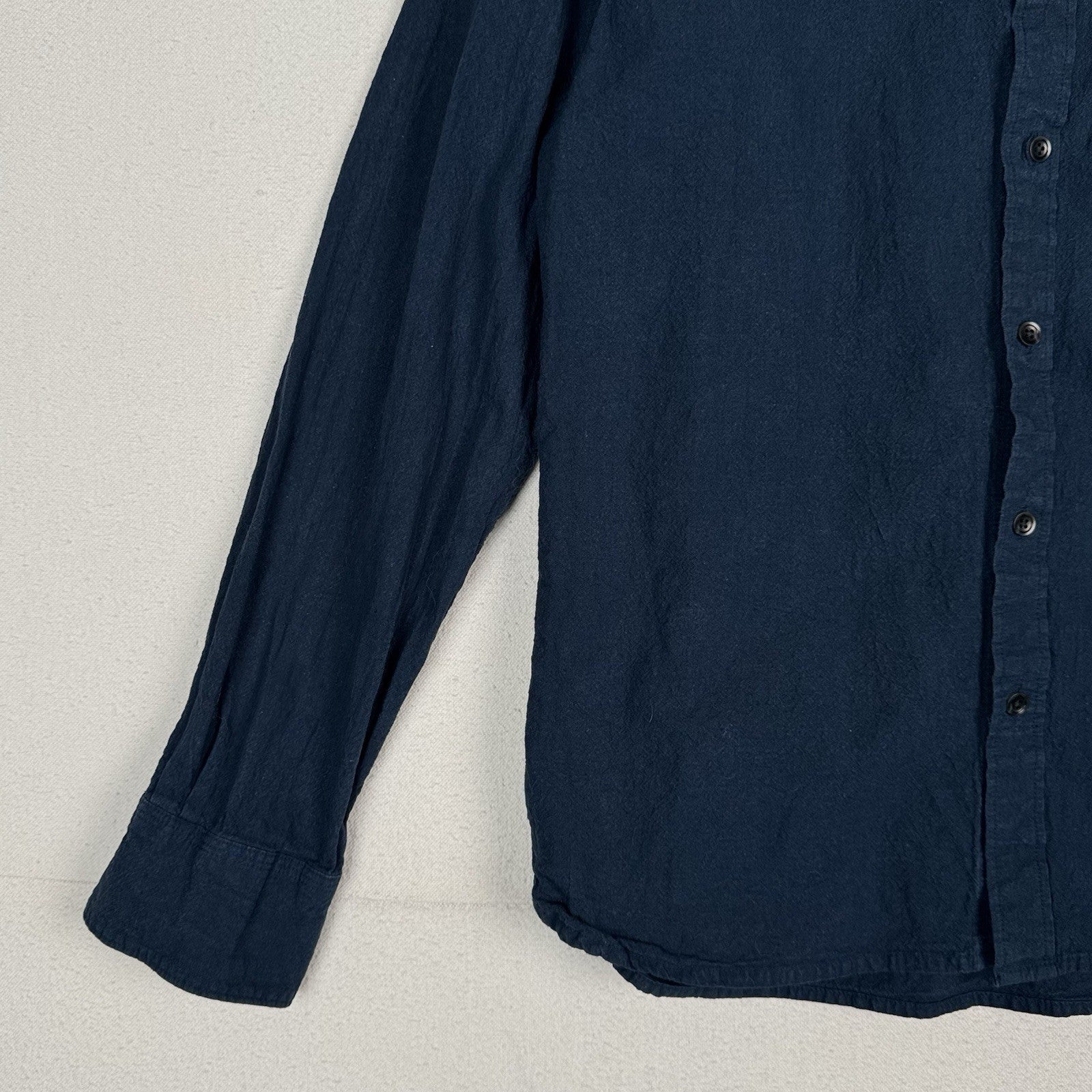 Flint And Tinder Men's Cotton Linen Long Sleeve Shirt  in Washed Navy Large