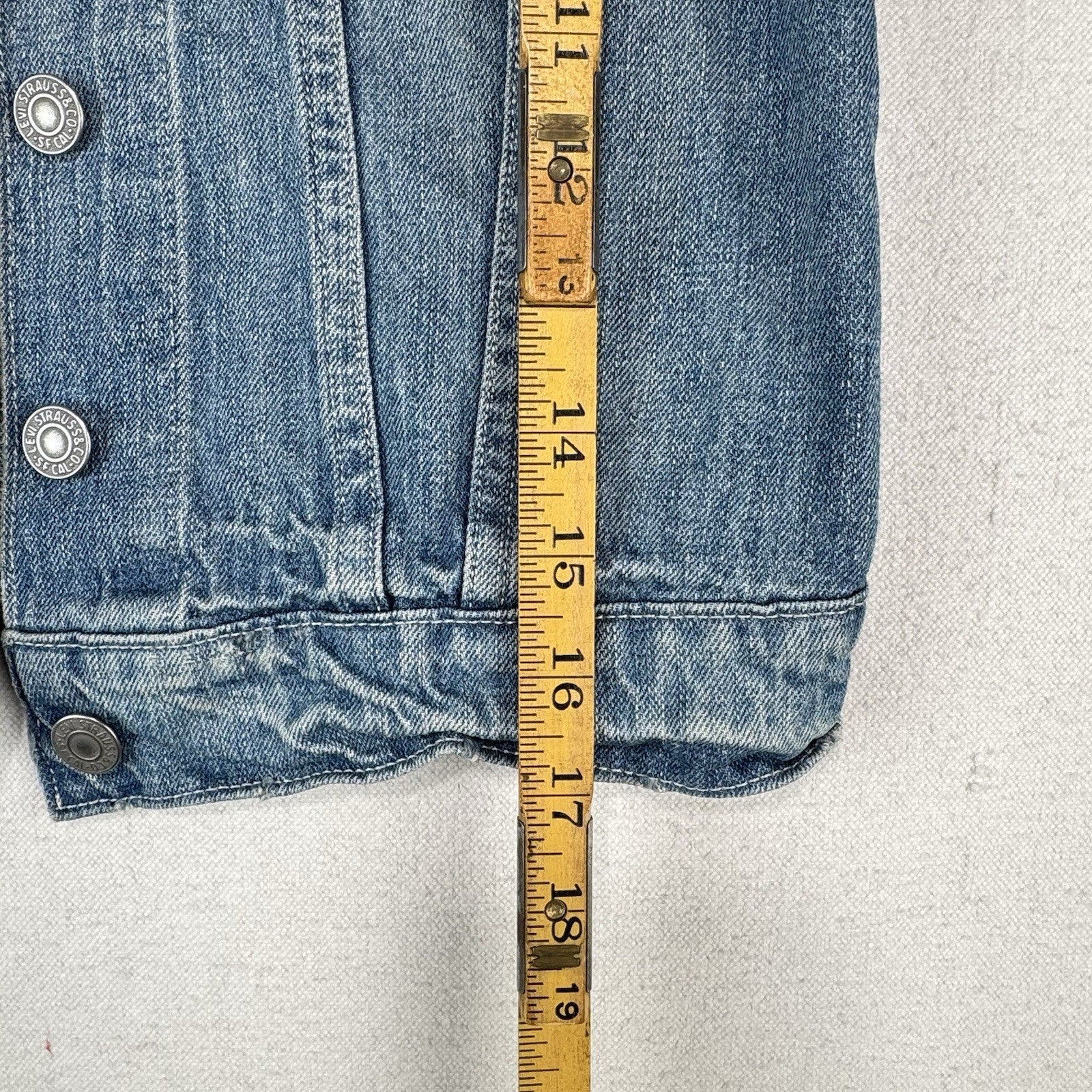Levi’s Denim Vest Women’s XS Blue Jean Red Tab Trucker