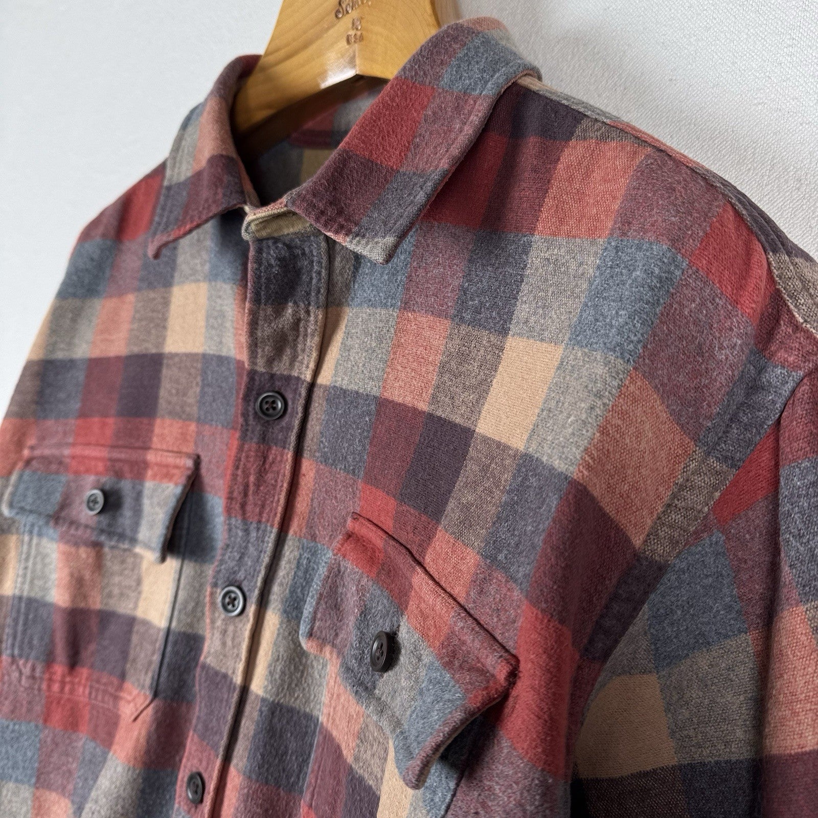 L.L. Bean Traditional Fit Chamois Flannel Shirt Men’s XL Apple Cinnamon Plaid