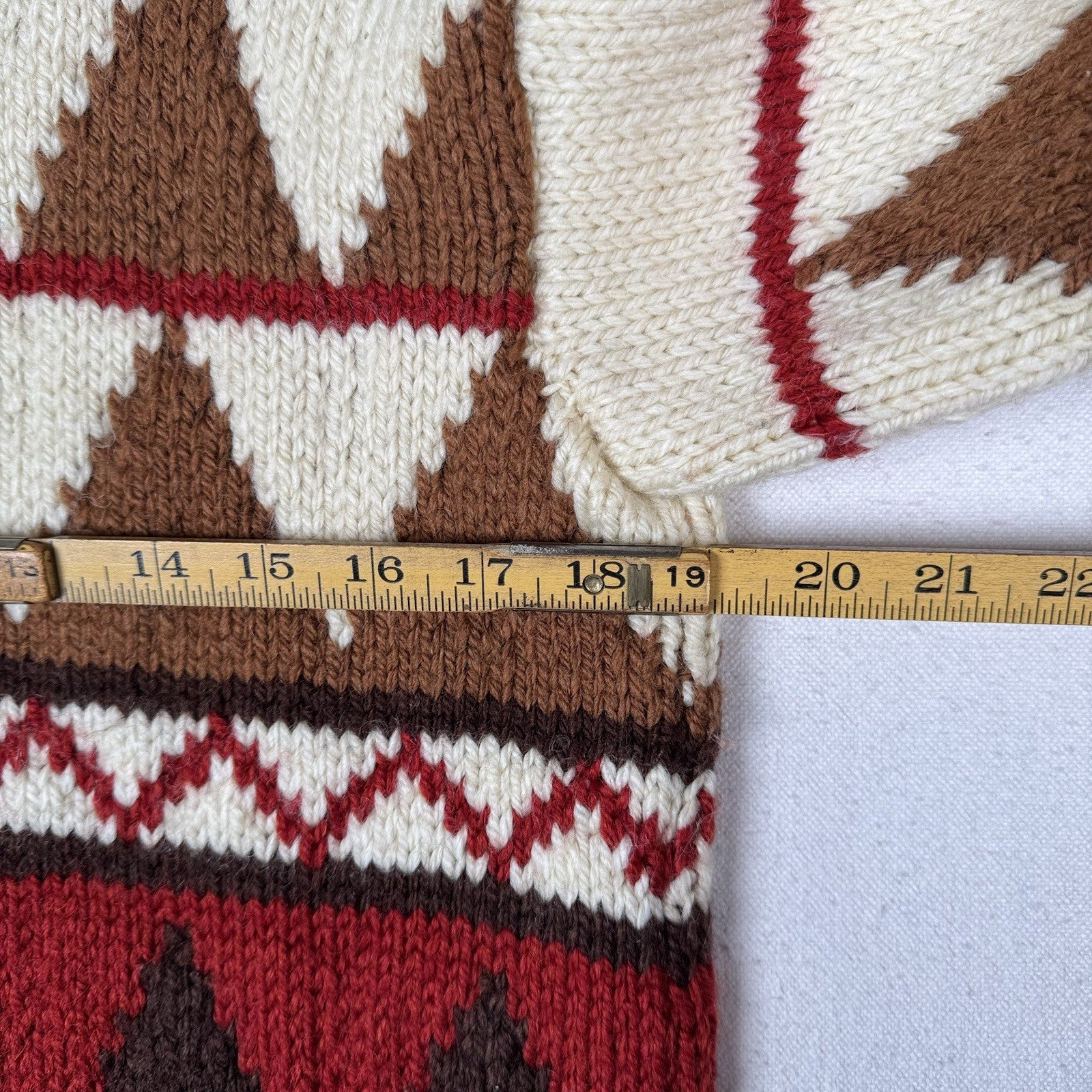 Handmade Elsamanda Southwestern Style Turtleneck Sweater M/L  (Chest/P2P: 19”)