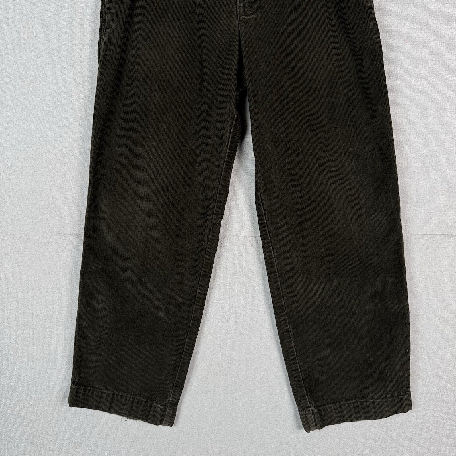 Vtg. LL Bean Men's Double L Classic Fit Corduroy Brown Pants 36x32 (Fits 34x29)