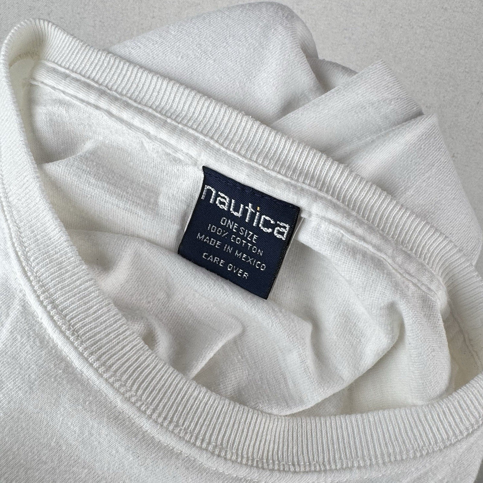 Vintage Nautica J-Class US2 Racing Men’s Large White Long Sleeve Pocket T-shirt