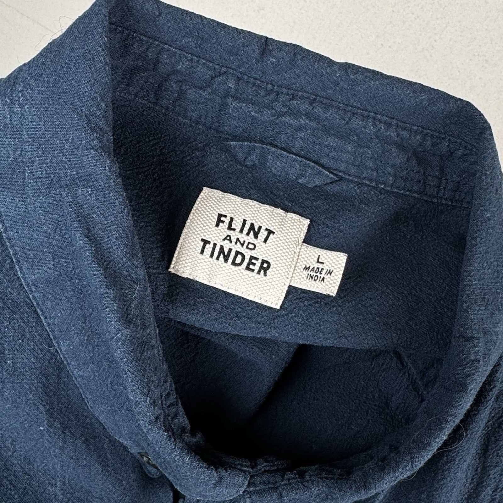 Flint And Tinder Men's Cotton Linen Long Sleeve Shirt  in Washed Navy Large