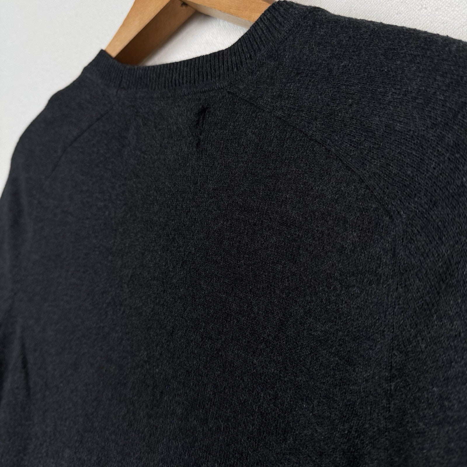 A&F Abercrombie & Fitch Women’s Gray Soft Cotton Cashmere Crew Neck Sweater M