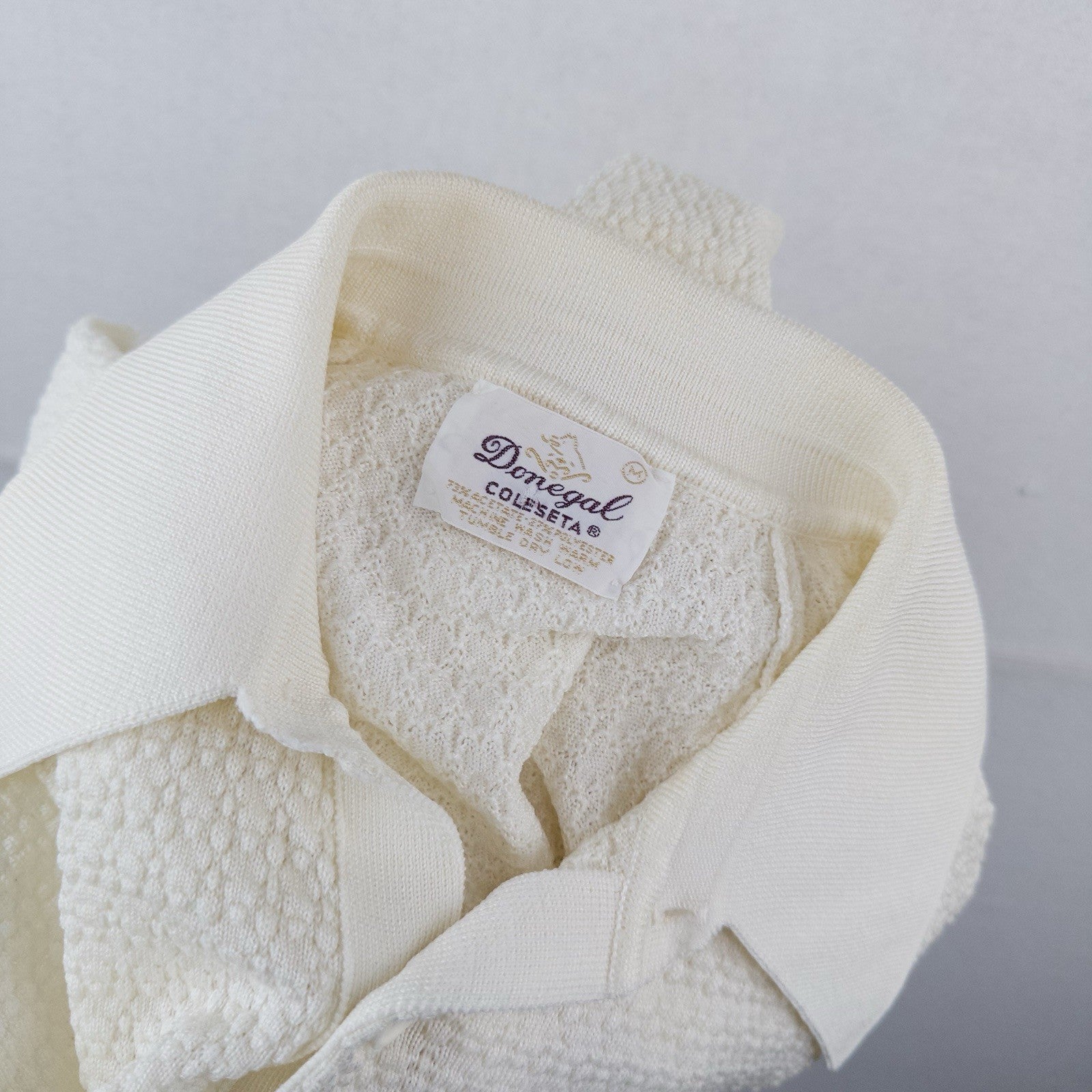 70’s Vtg Donegal Colesta Men’s M Cream Ivory Textured Polo Shirt Dagger Collar