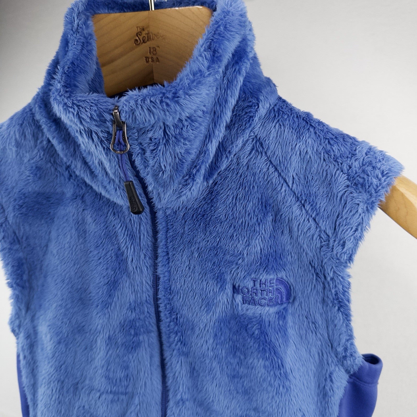 The North Face Women’s Small Osito Purple Fuzzy Fleece Vest