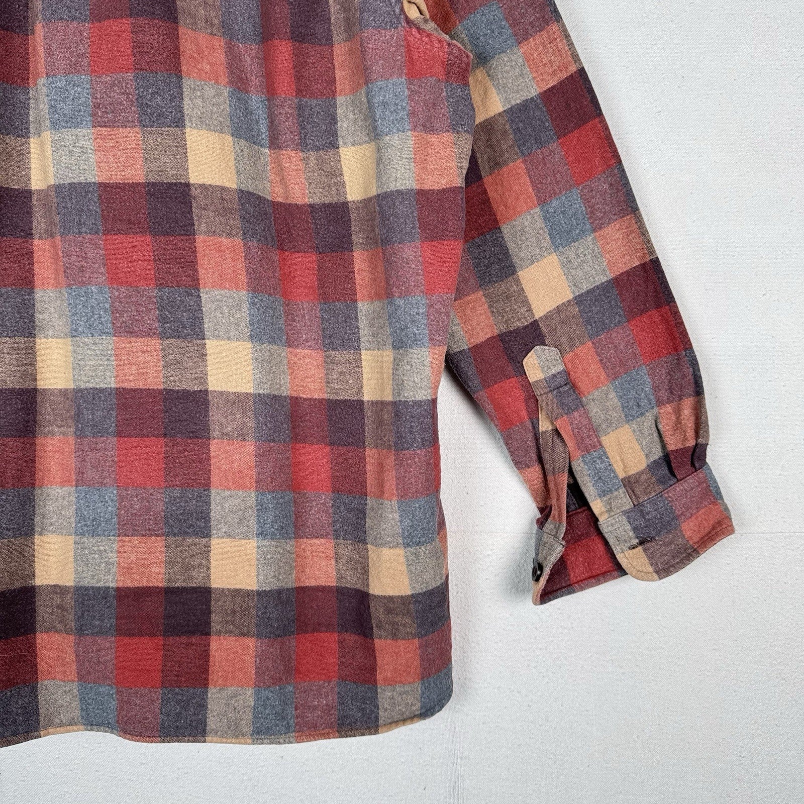 L.L. Bean Traditional Fit Chamois Flannel Shirt Men’s XL Apple Cinnamon Plaid