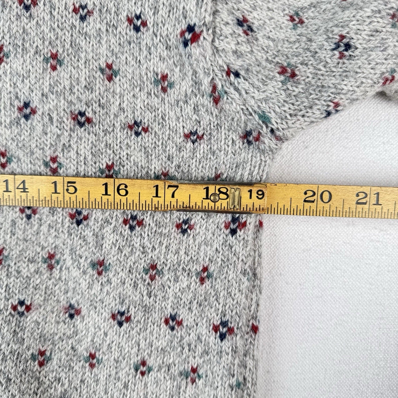 90’s Vtg Eddie Bauer Womens Small Wool Birds Eye Knit Cardigan Sweater *Read