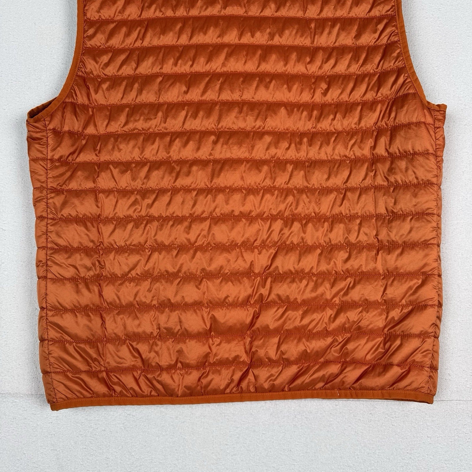 Brooks Brothers Thermore EVOdown Puffer Vest Mens L Orange Lightweight Packable
