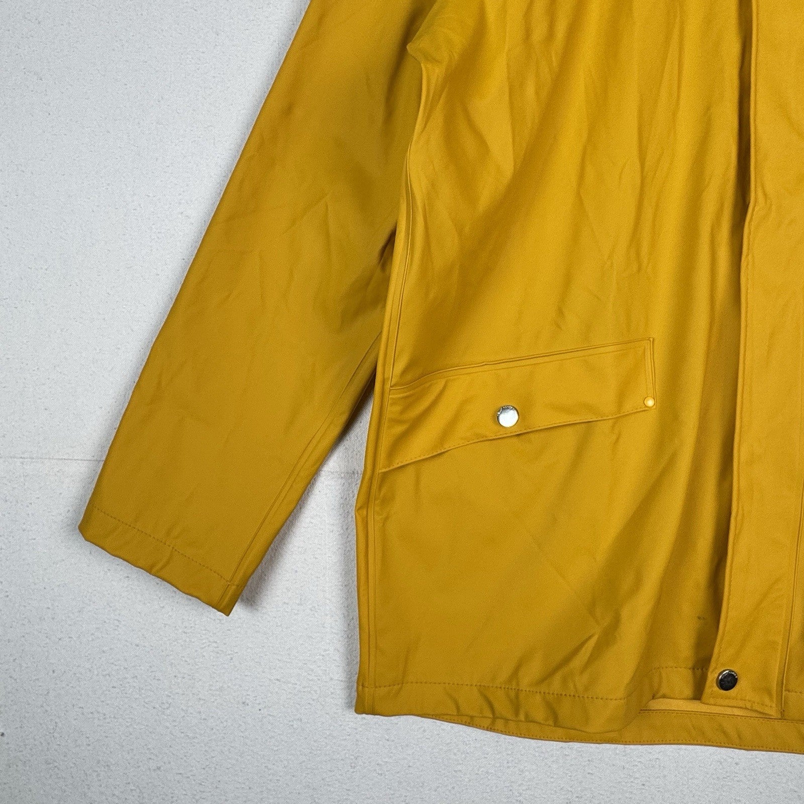 Helly Hansen Jacket Mens Extra Large XL Yellow Coat Rain Hooded Parka PVC
