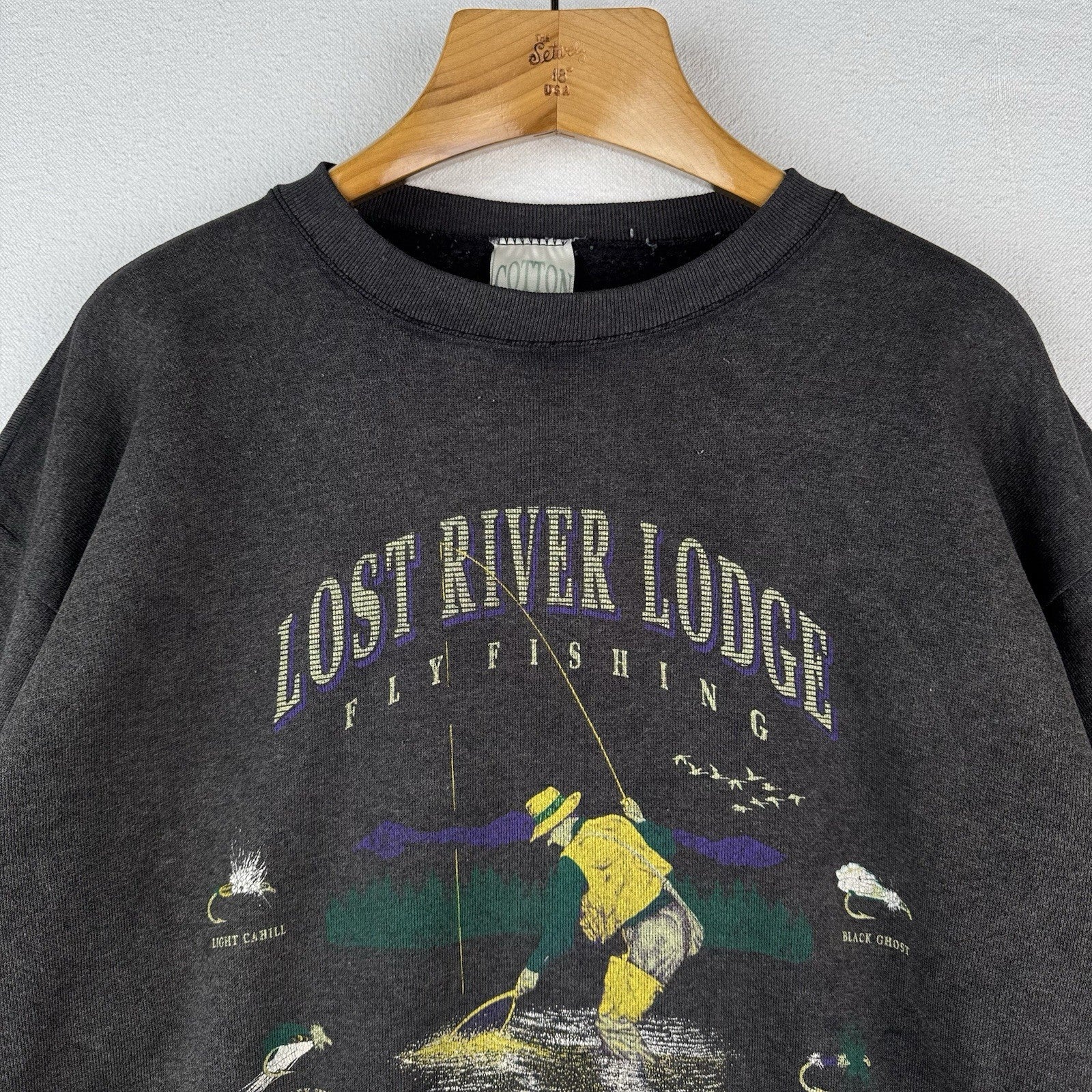 90’s Vtg Lost River Lodge Fly Fishing Crewneck Sweatshirt Men’s M Sun-faded USA