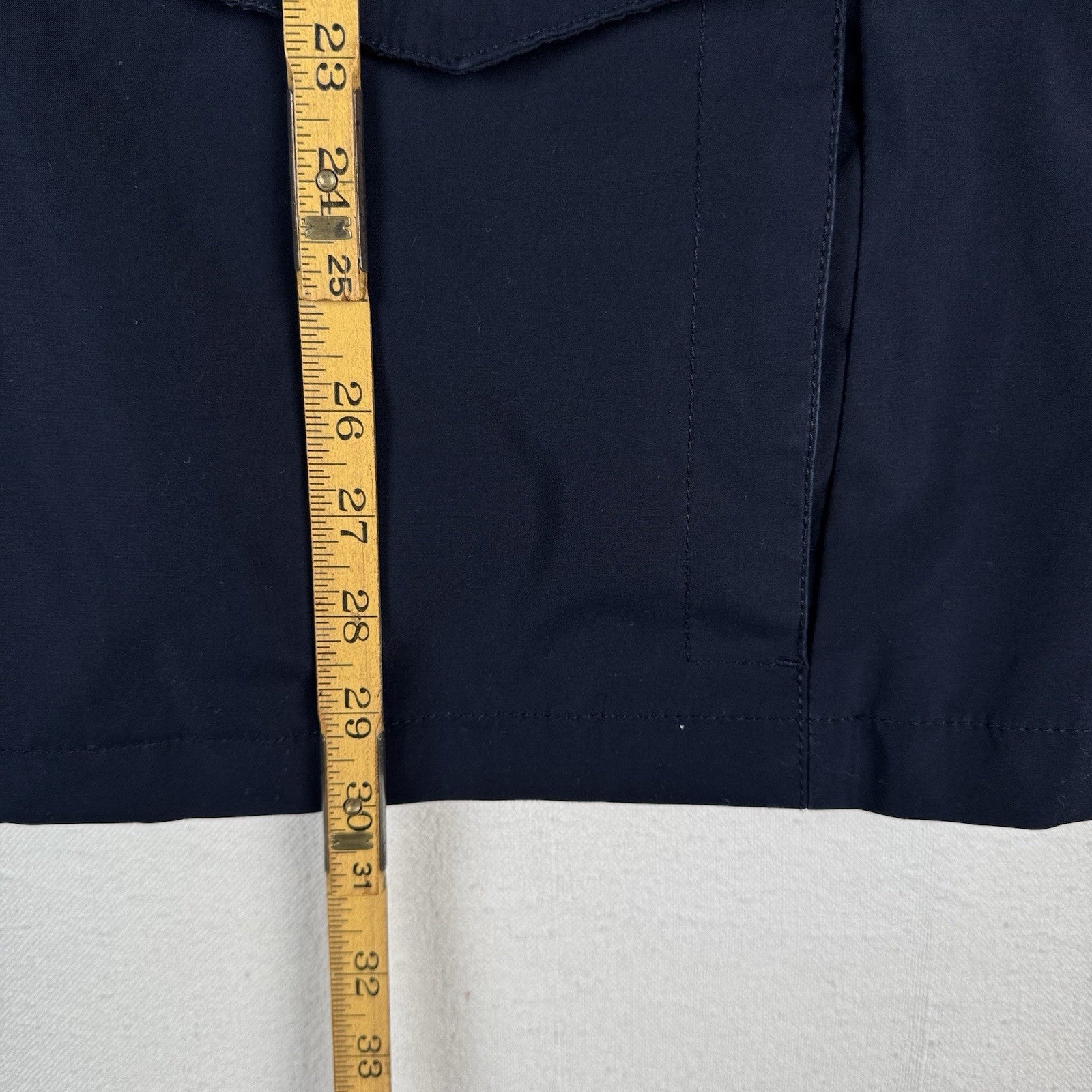 Tommy Hilfiger Men's XL Lightweight Jacket Water & Wind Resistant Blue w/Hood