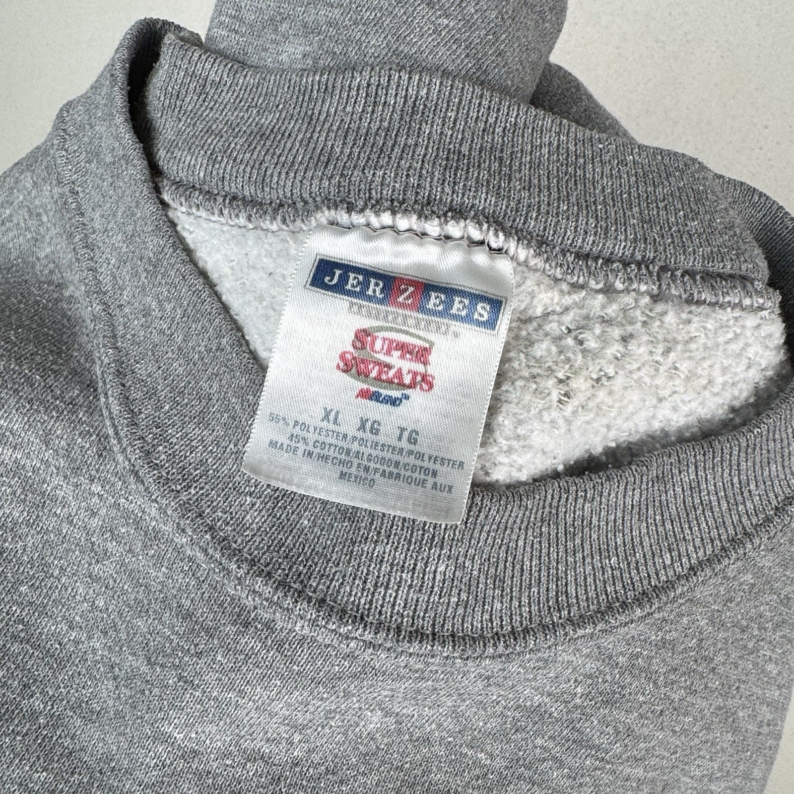 Vintage FFA Crewneck Men’s XL Gray Pullover Spellout Embroidered Camp Muskingham