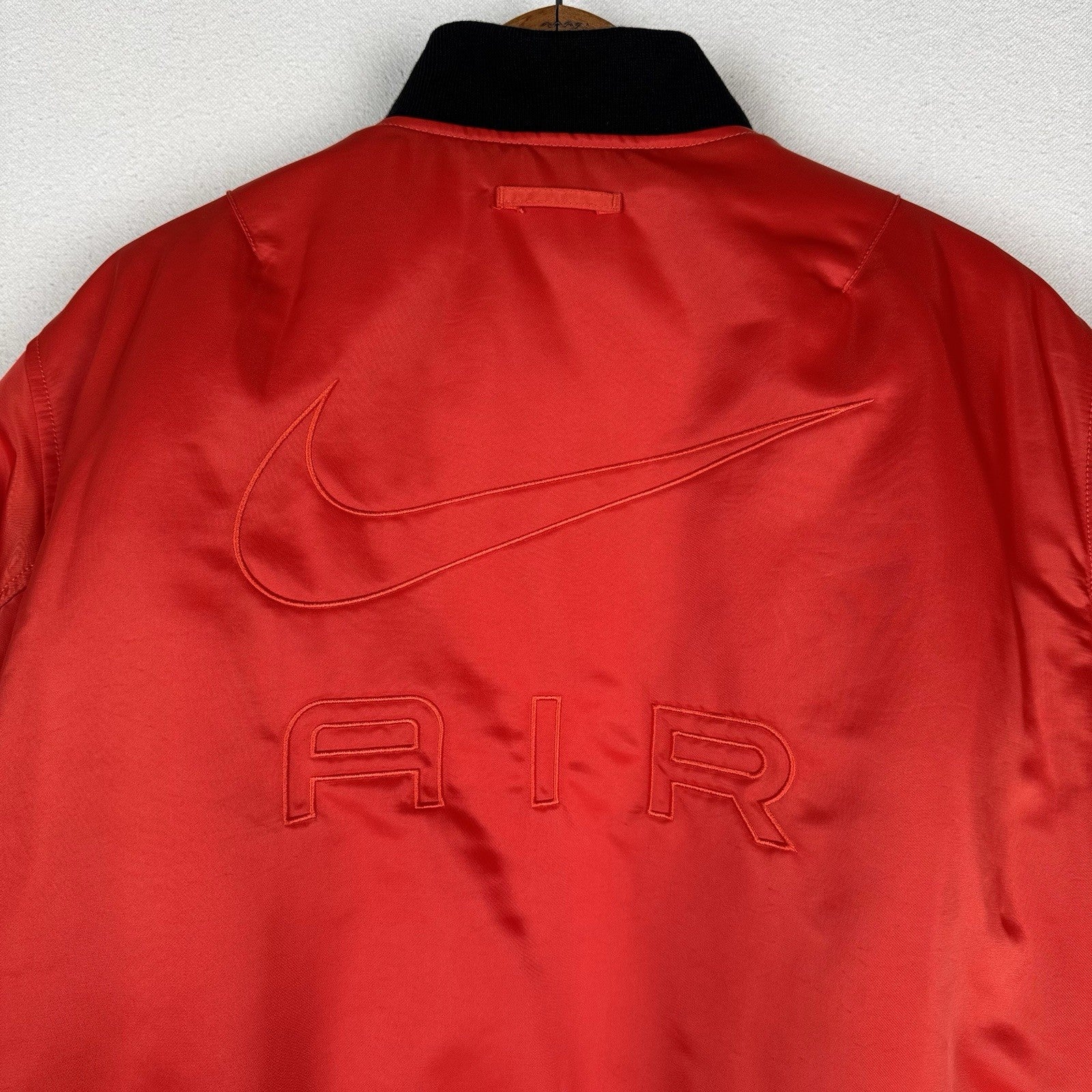 NWOT Nike Air Therma-Fit Satin Bomber Jacket Picante Red Men's Small DV9891-633