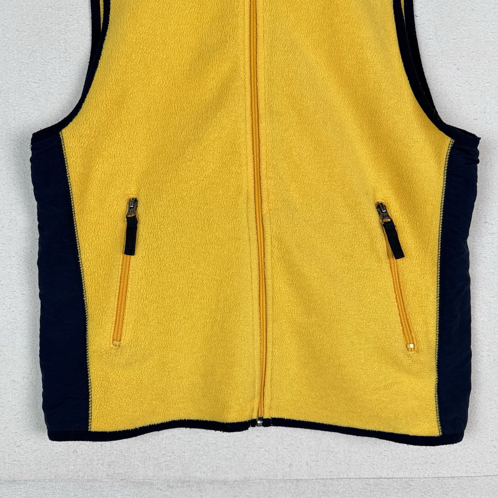 Vintage Gap Fleece Vest Jacket Men’s M Yellow Hiking Arctic 90’s