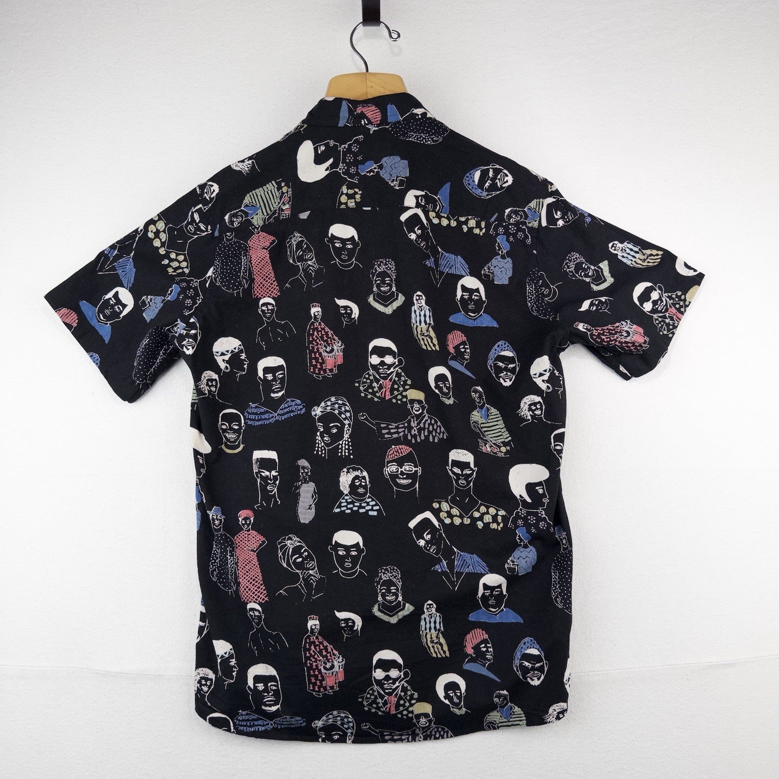 Hand Drawn People Face Illustrated All Over Print Short Sleeve Buttonup Shirt XL