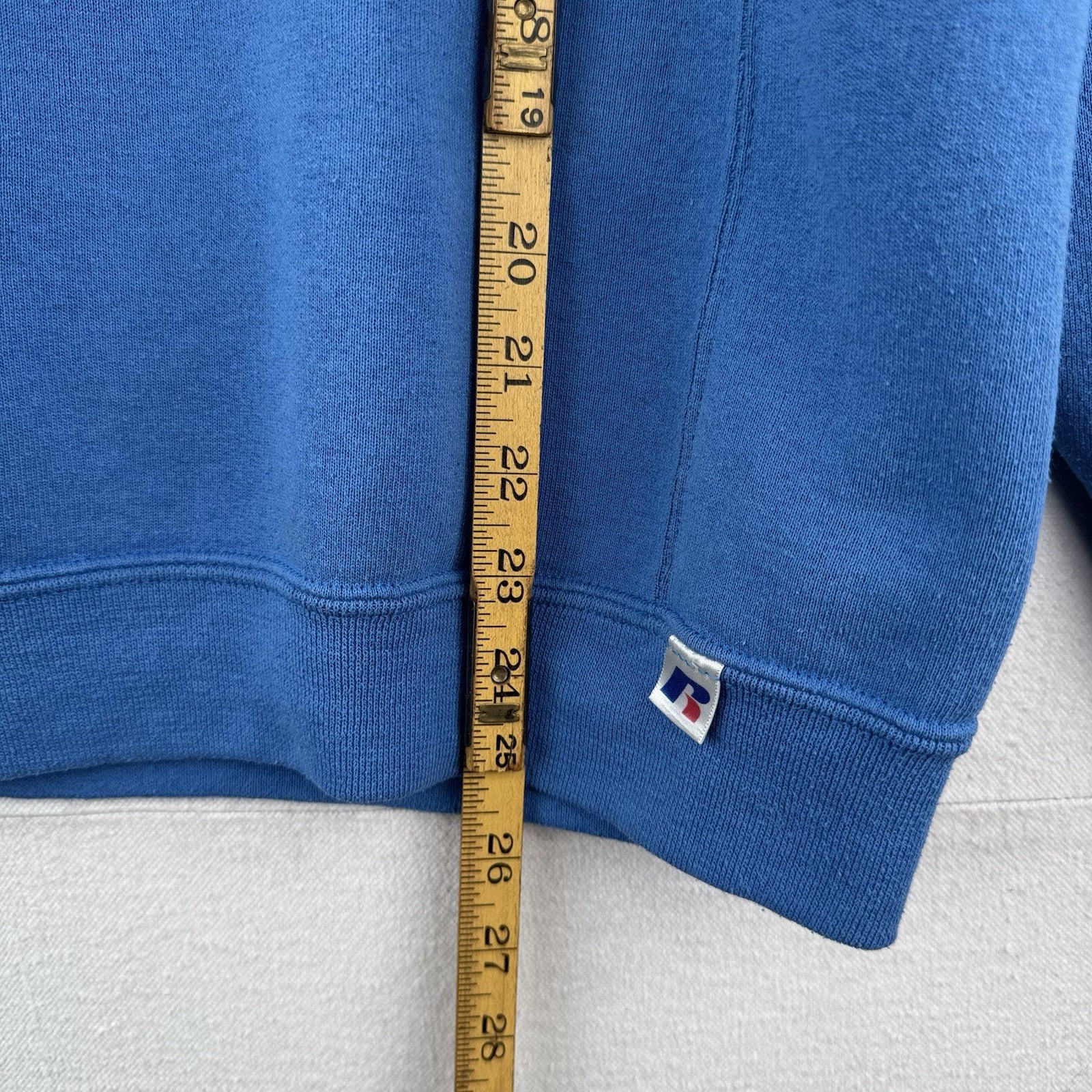 90’s Vtg UCLA Bruins Crewneck Sweatshirt Men’s M Blue Russell Athletic
