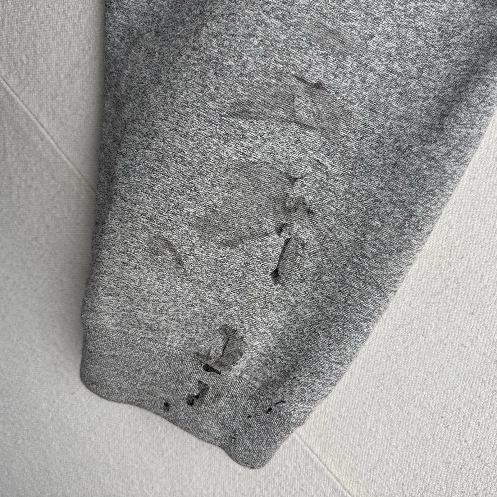 90’S Vtg Aurora University Crewneck Sweatshirt Men’s XL Gray Distressed Made USA