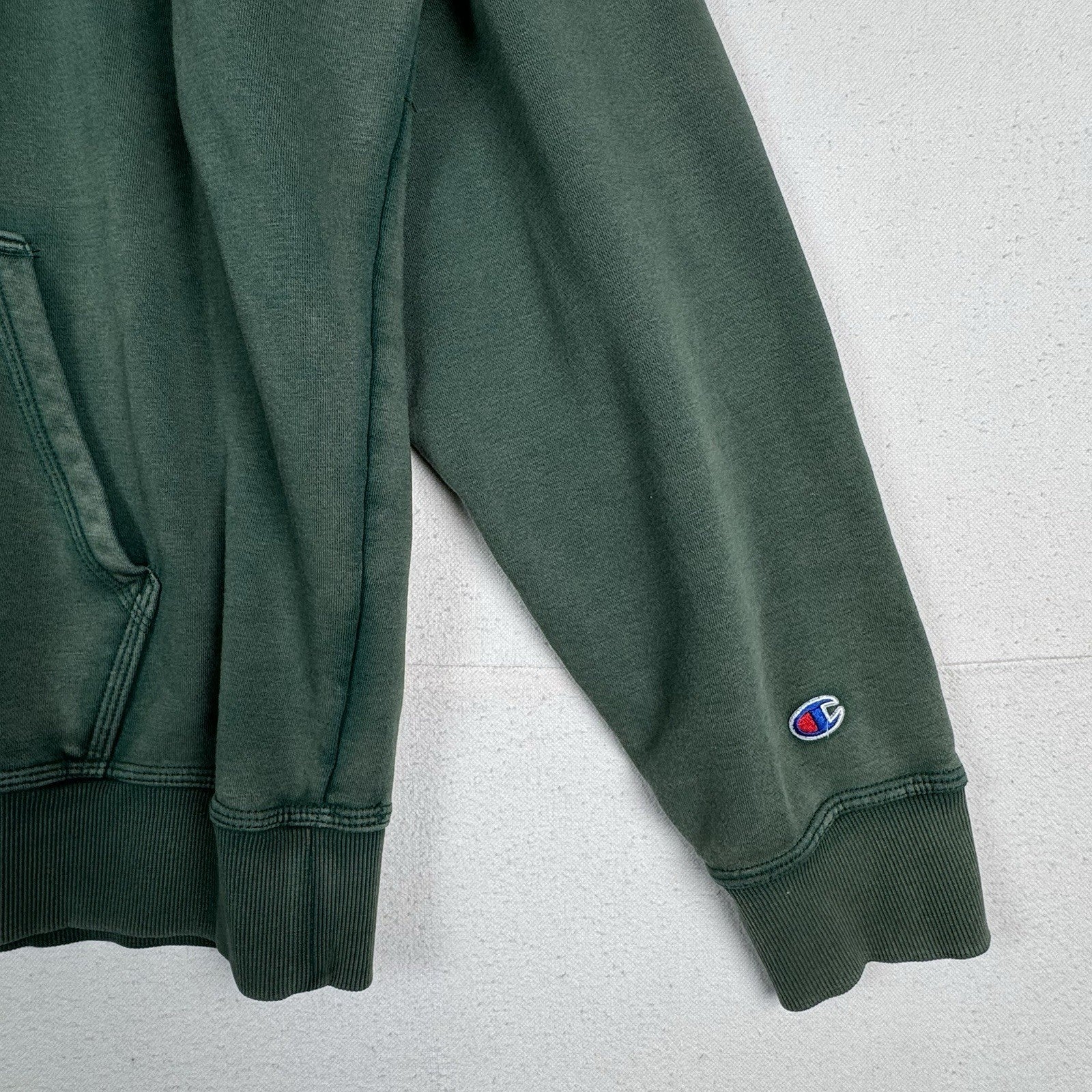 Men's Champion Soft Green Vintage Wash Varsity Graphic Hoodie Size XL