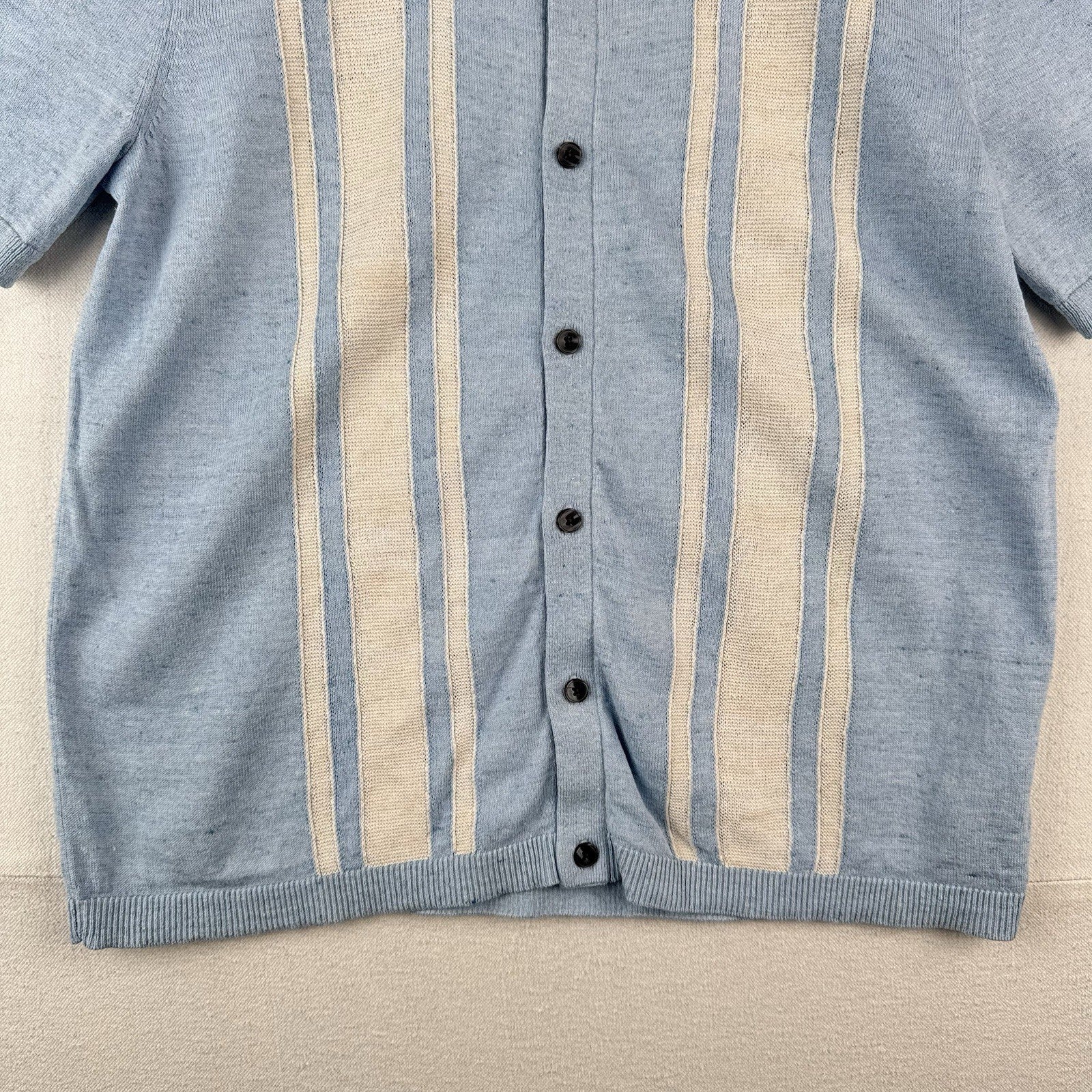 Banana Republic Men’s M Linen Blend Knit Short Sleeve Resort Shirt Cigar Stripe