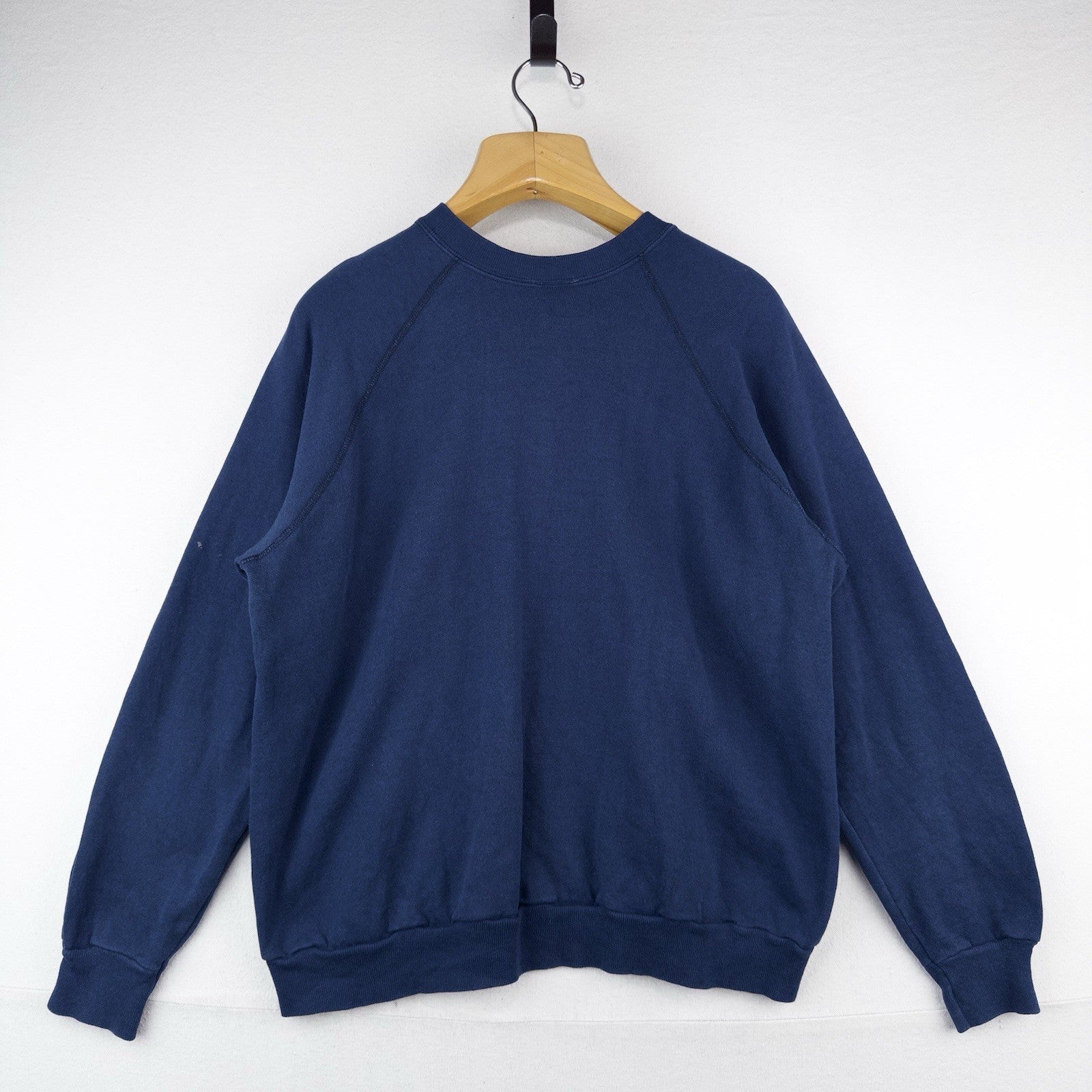 80’s Vtg Seabrook Island Resort SC Raglan Crewneck Sweatshirt Men’s Large USA