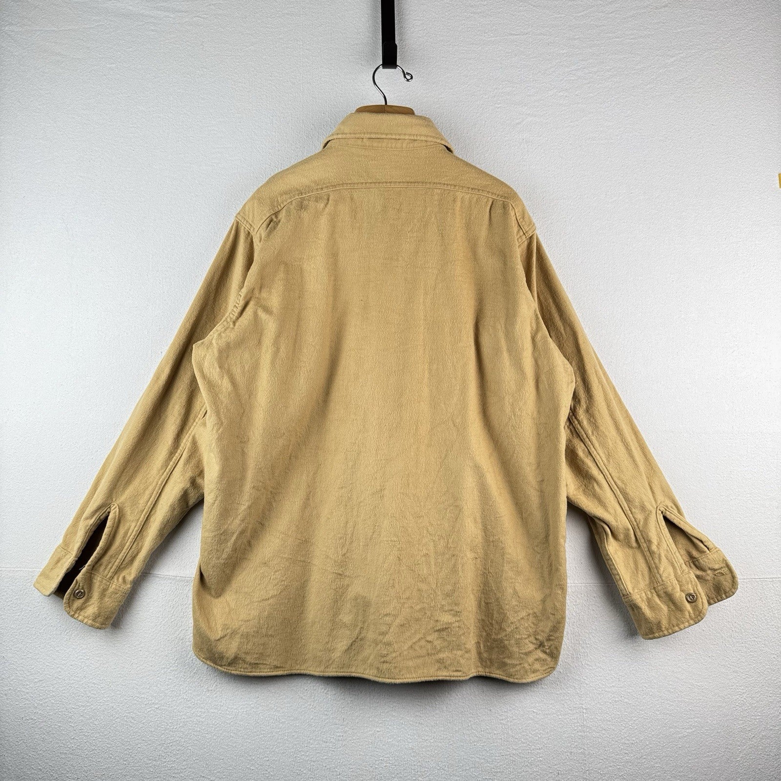 70’s Vintage Woolrich Flannel Button Up Shirt 2XL Mens Beige Brown Made in USA