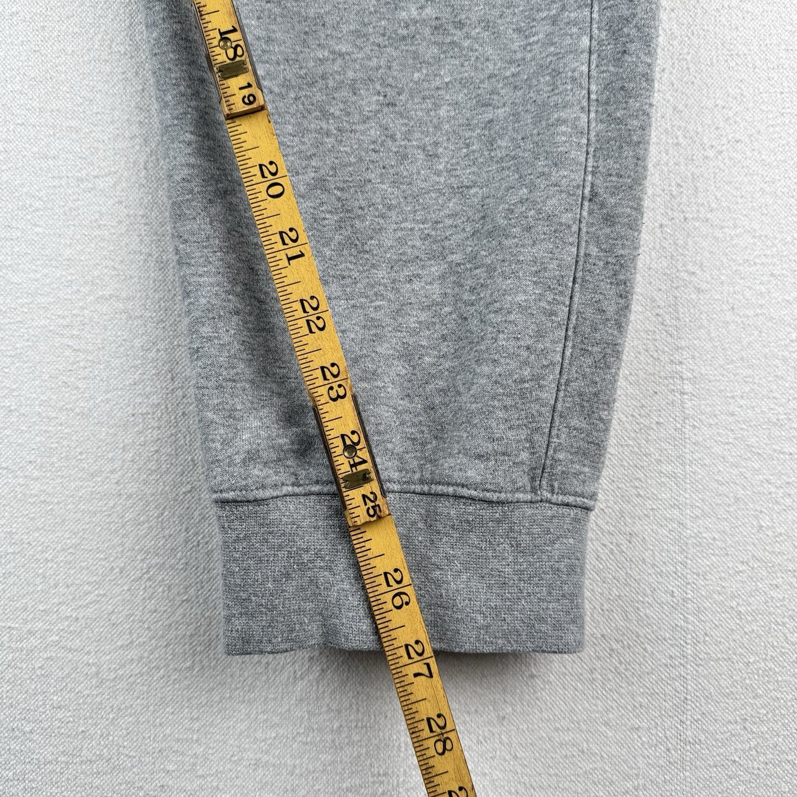 Nike Sportswear Club Fleece Joggers Mens Large Gray Sweatpants