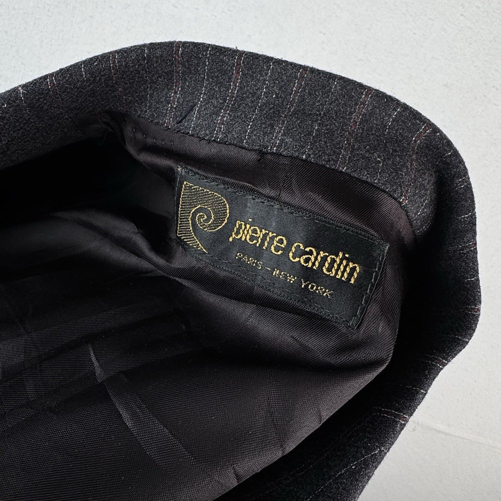 70’s Pierre Cardin Blazer Barney’s NY 36R Chest: 18” Gray Pinstripe Made In USA