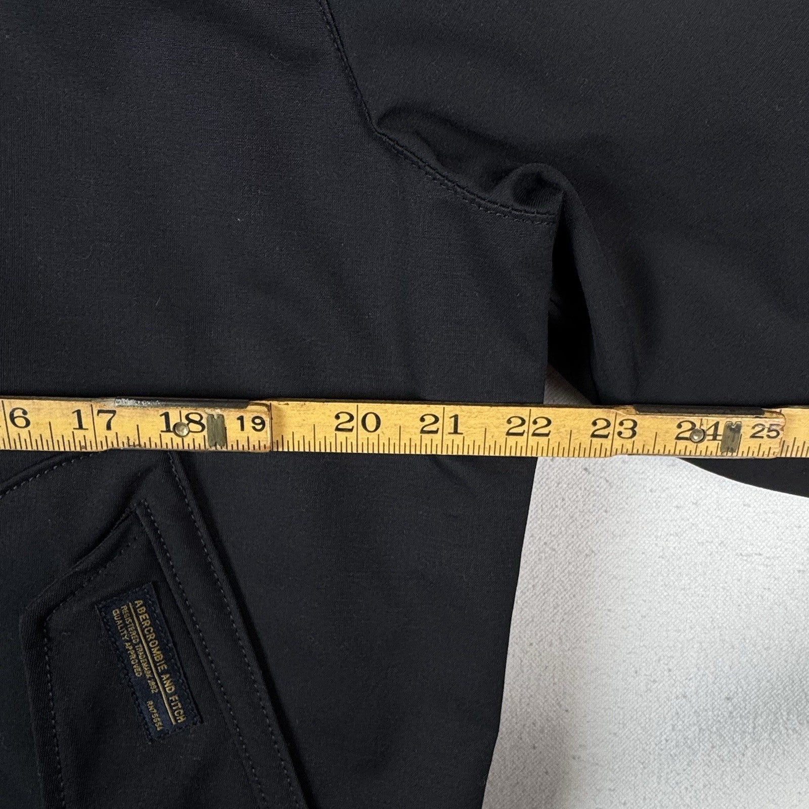 Abercrombie & Fitch Water Resistant Down Lined Black Parka Men’s M *No Hood Fur*