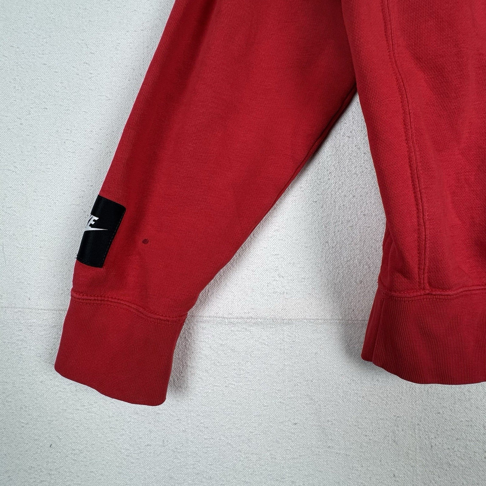 Nike Sportswear Men’s M Embroidered Fleece Hoodie Just Do It Red Black *read