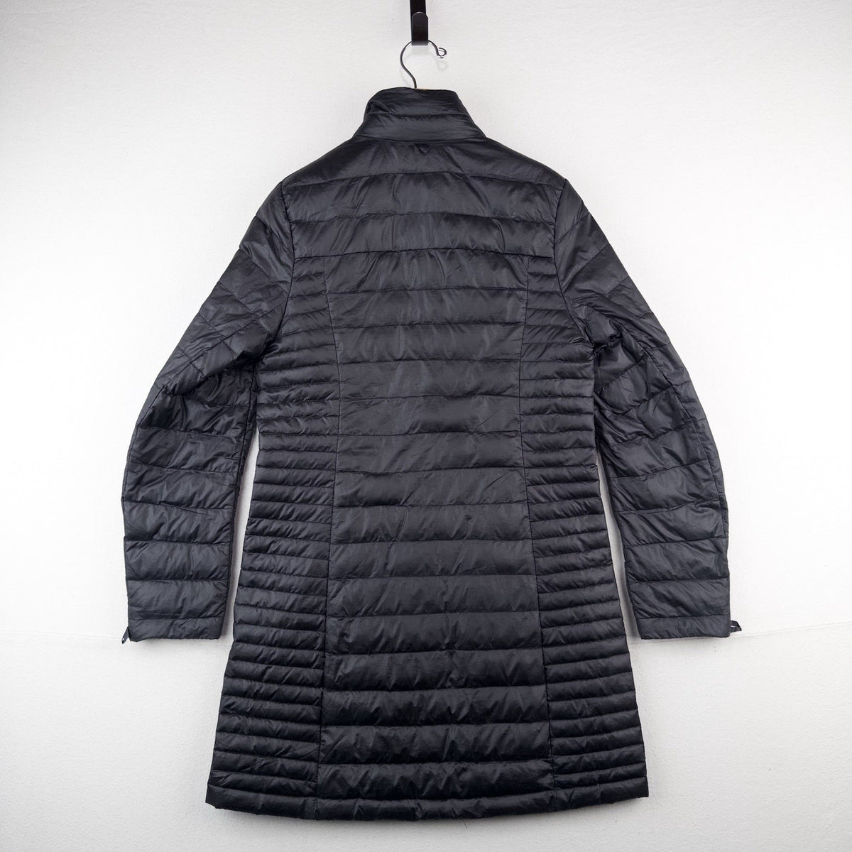 Patagonia Down Parka Puffer Jacket Women’s Medium Zip Up Black Ultra Light