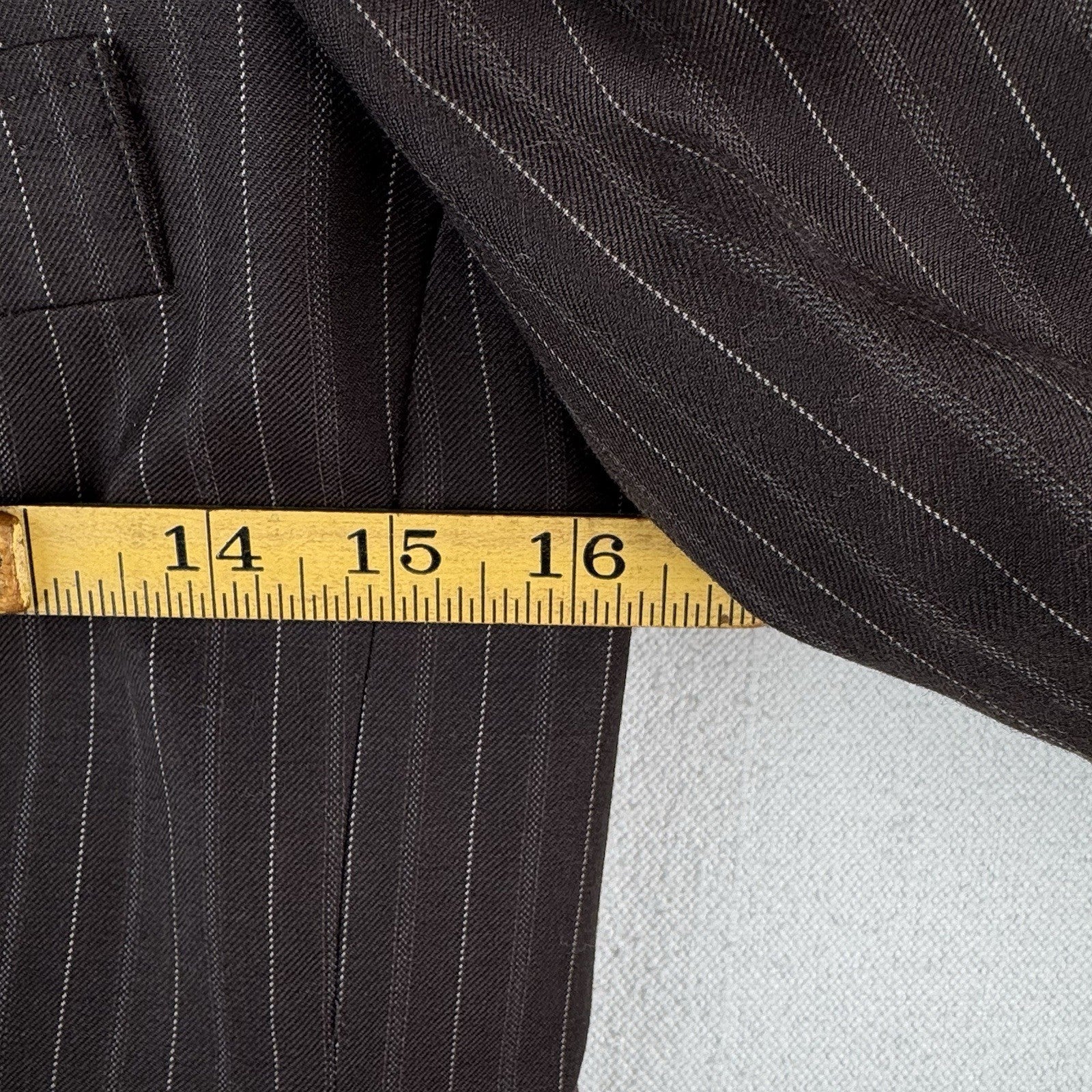 Anne Klein Women's 6 Pant Suit Two Piece Set Brown Pink Pinstripe Leg=10”