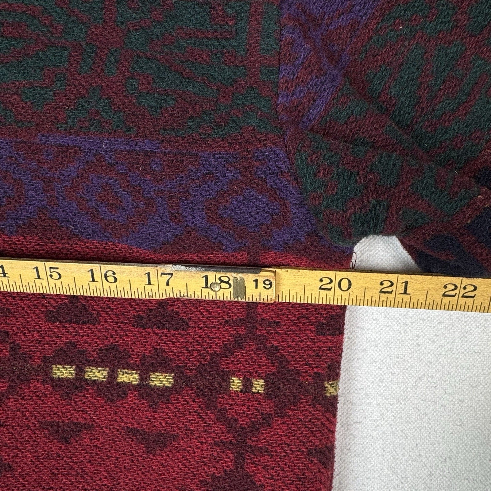 Vintage Wool Aztec Jacket Women Medium Petite Red Southwestern Navajo Barn 90s