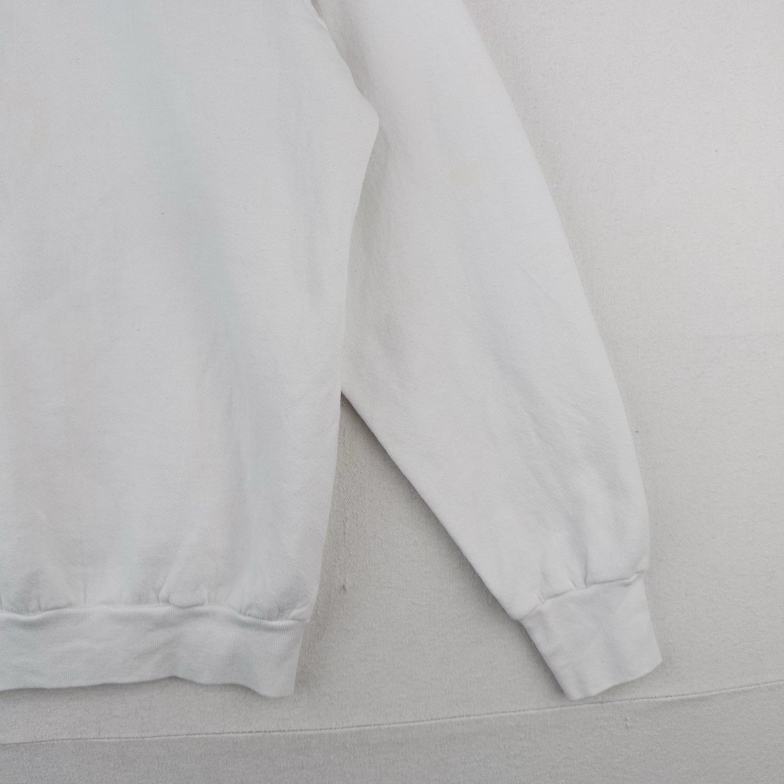 80’s Vtg I Love NY Raglan Crewneck Sweatshirt Men’s Large White *Distressed
