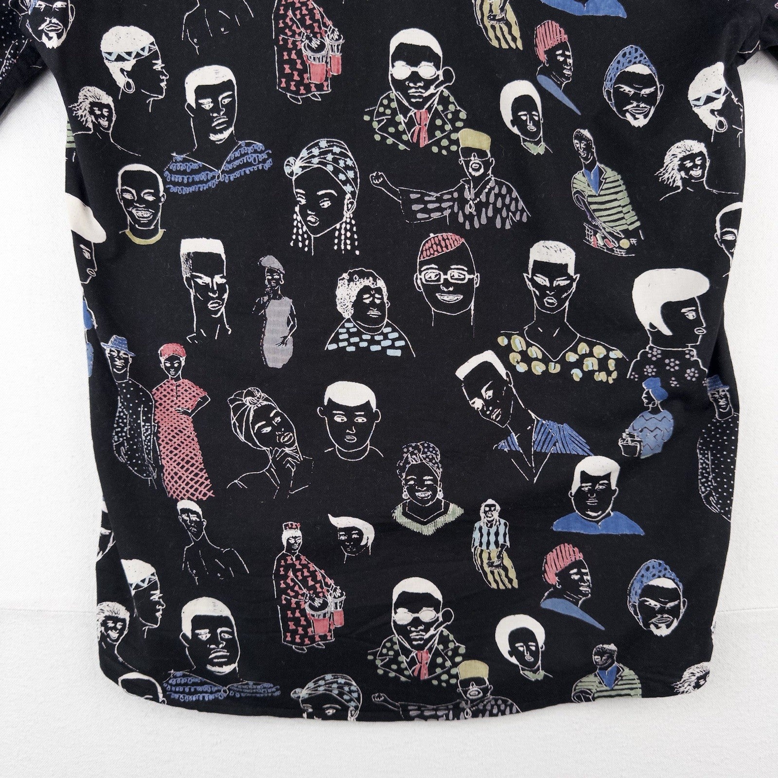 Hand Drawn People Face Illustrated All Over Print Short Sleeve Buttonup Shirt XL