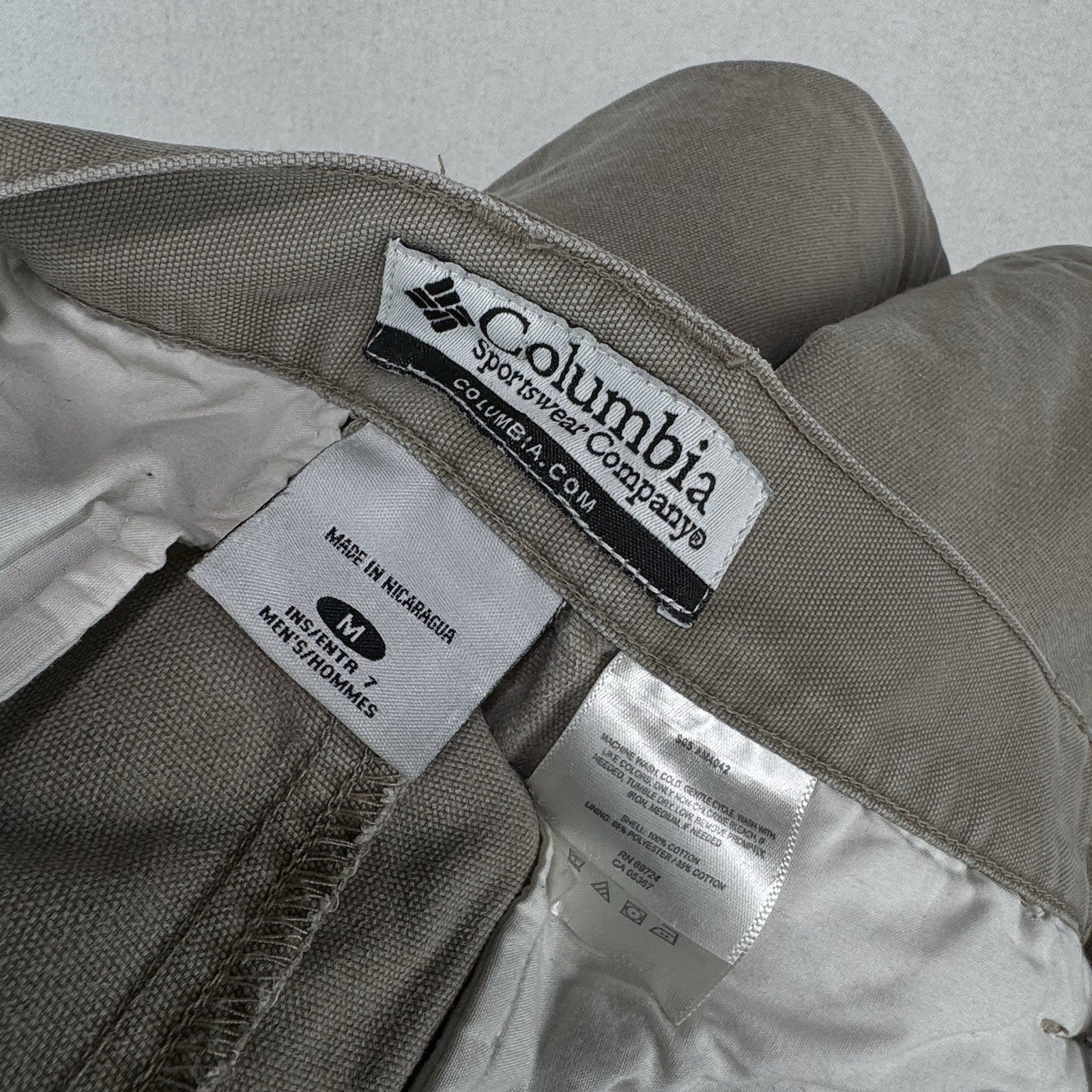 Men's "Columbia" Size XL (W38xL8.5) Olive Green, Elastic Side, Cargo Shorts