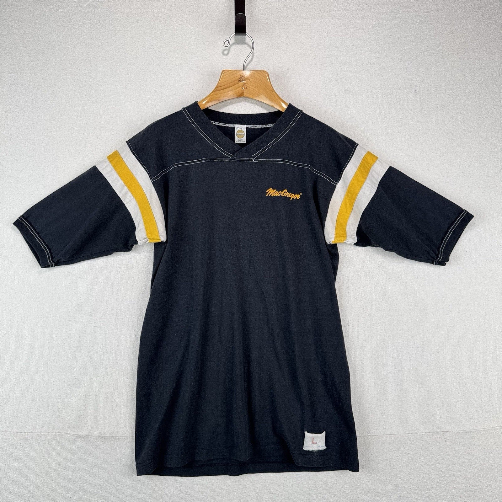 80’s Vintage MacGregor Jersey T-Shirt Large Black & Gold V-neck Made in USA