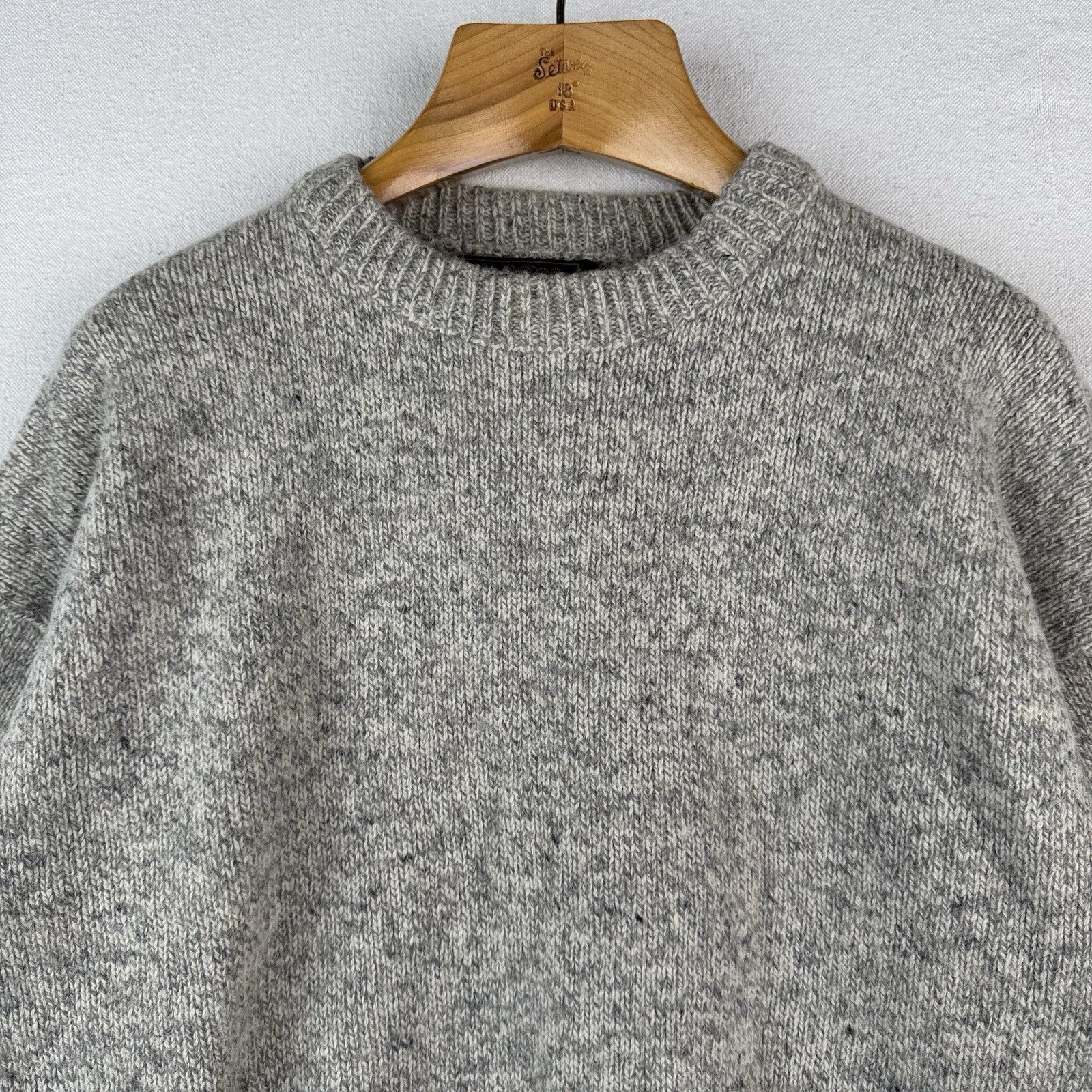 90’s Vintage Eddie Bauer 100% Wool Men's XL Crewneck Sweater Beige/Gray