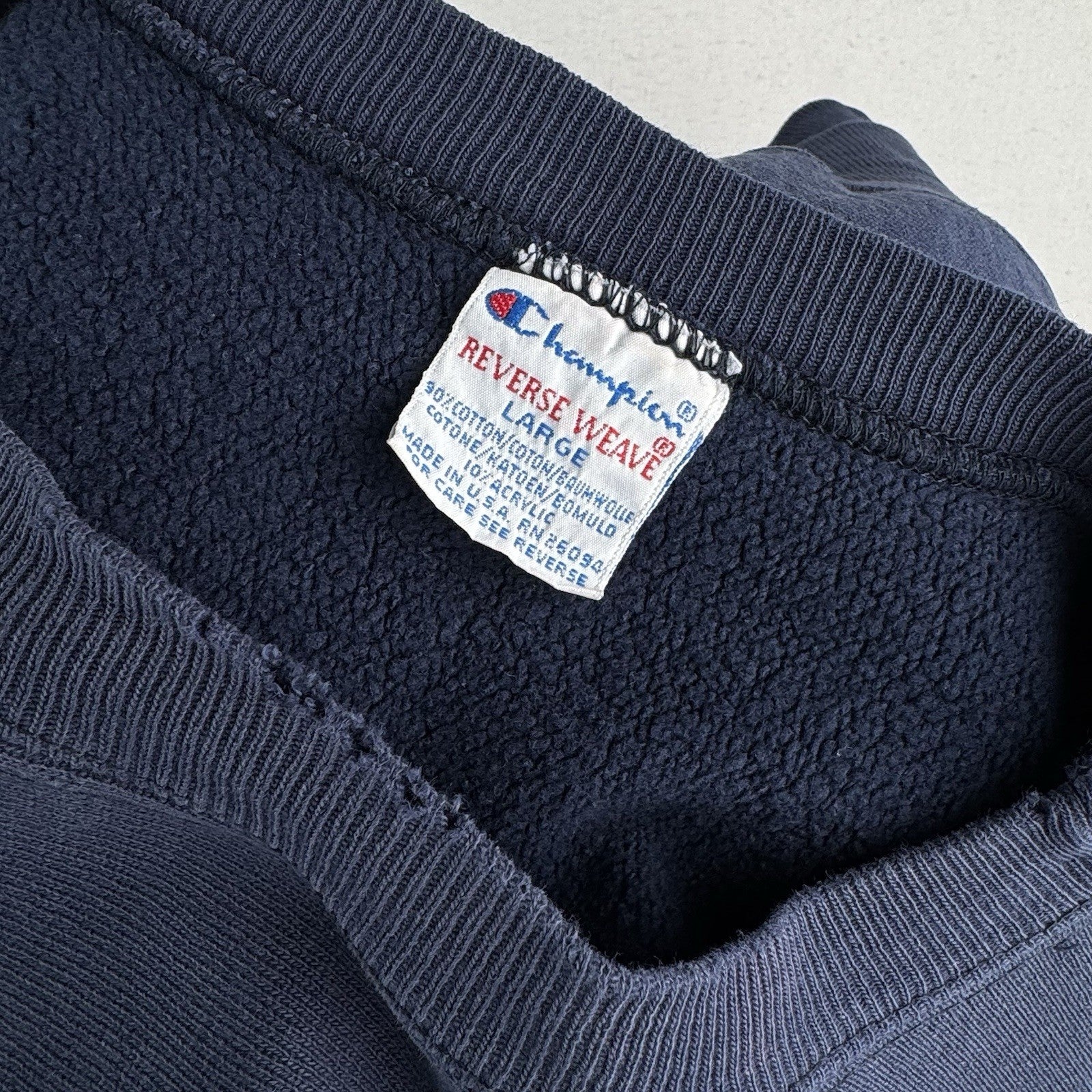 80's Vtg Champion Reverse Weave "Kennedy" Men's L Sweatshirt Crew Neck USA *Read