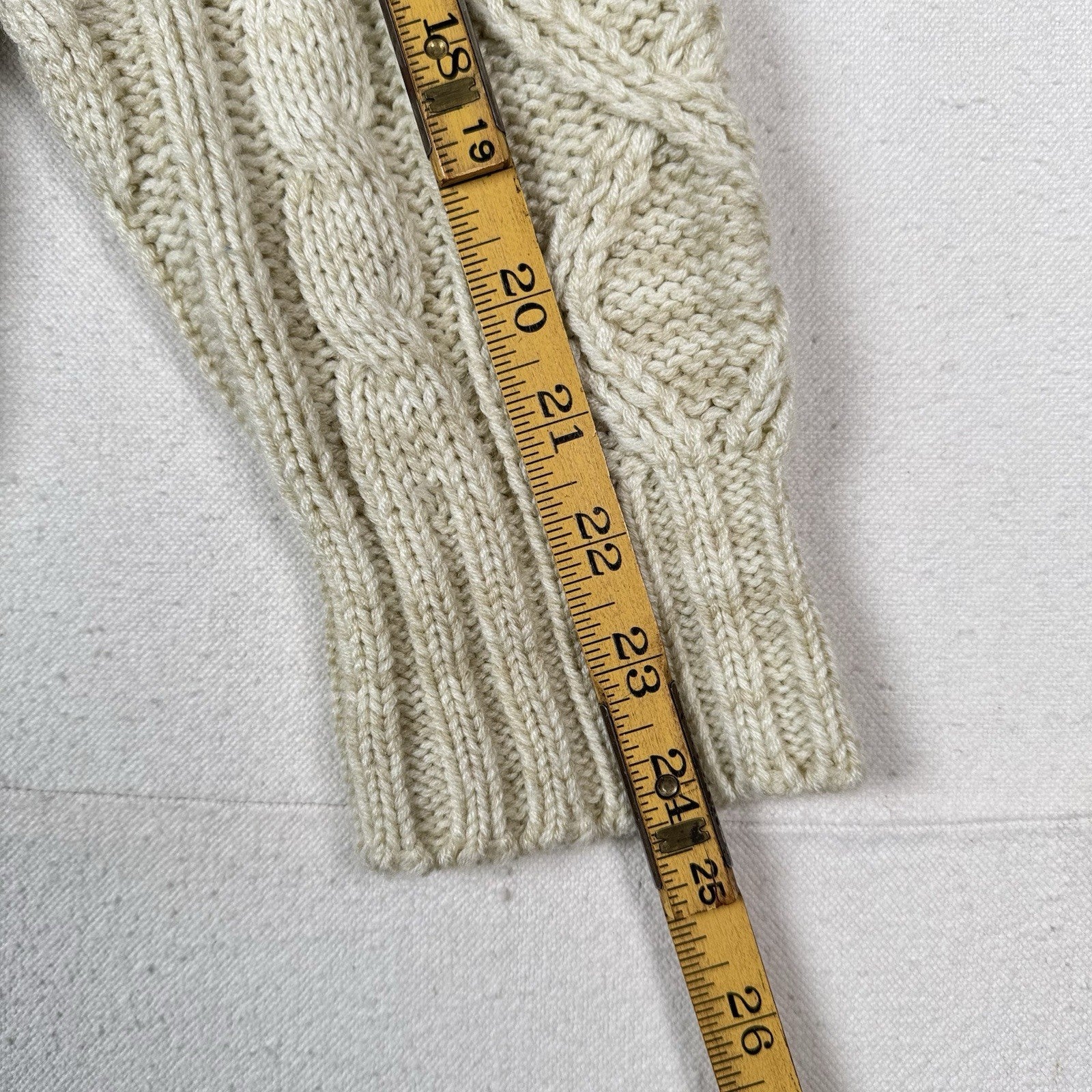 Vintage Thane Men’s Fisherman Cable Knit Cardigan Sweater Acrylic Cream Medium