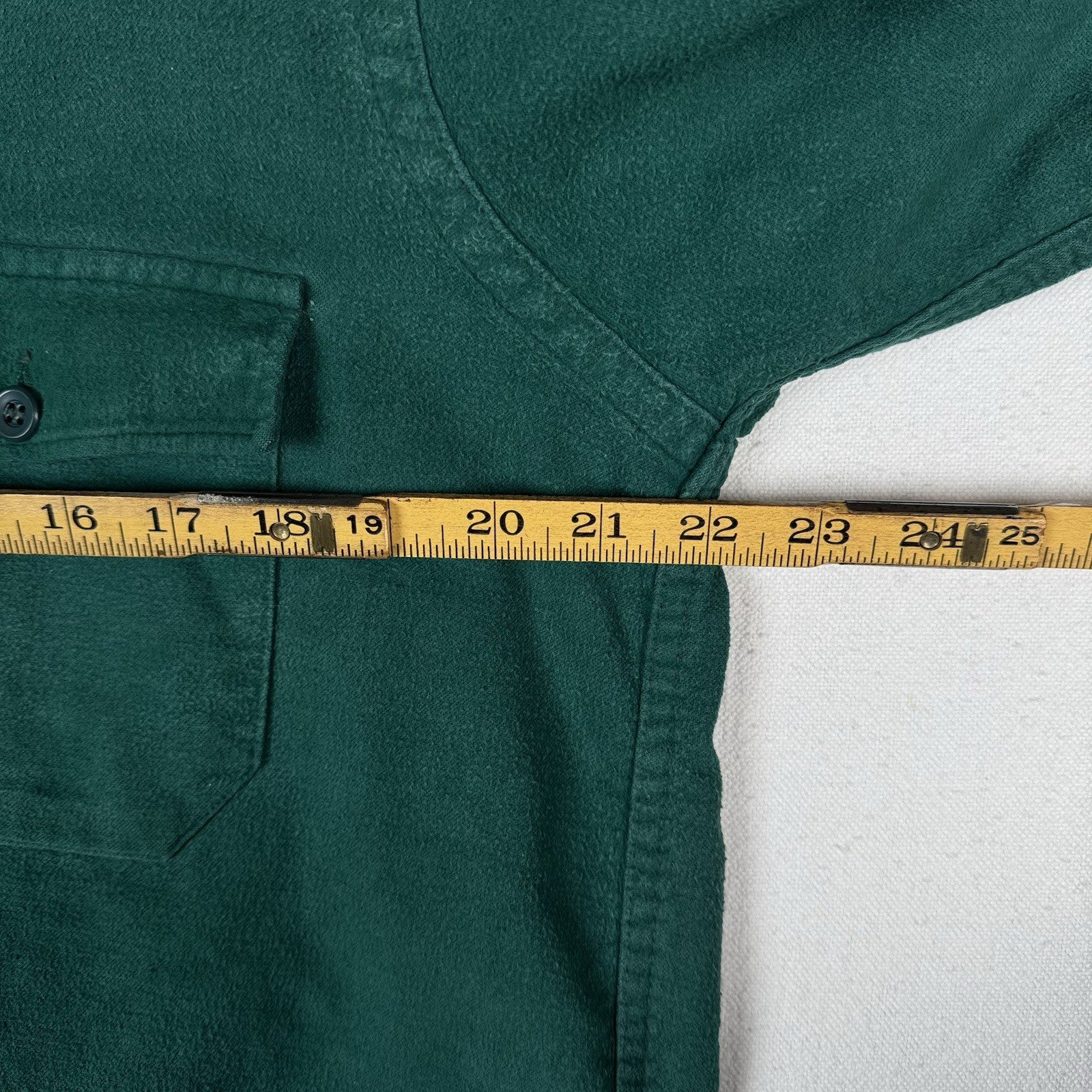 Vintage L.L. Bean Vintage Men’s Large L (16.5) Chamois Shirt Green Heavy Flannel