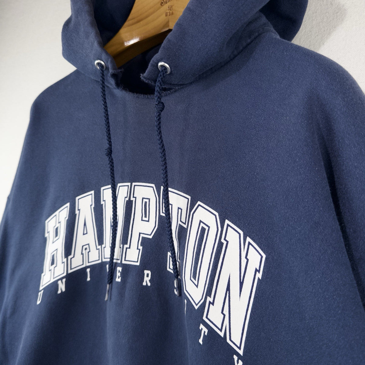 90’s Vtg Hampton University Heavyweight Hoodie Men's XL Blue HBCU *Read