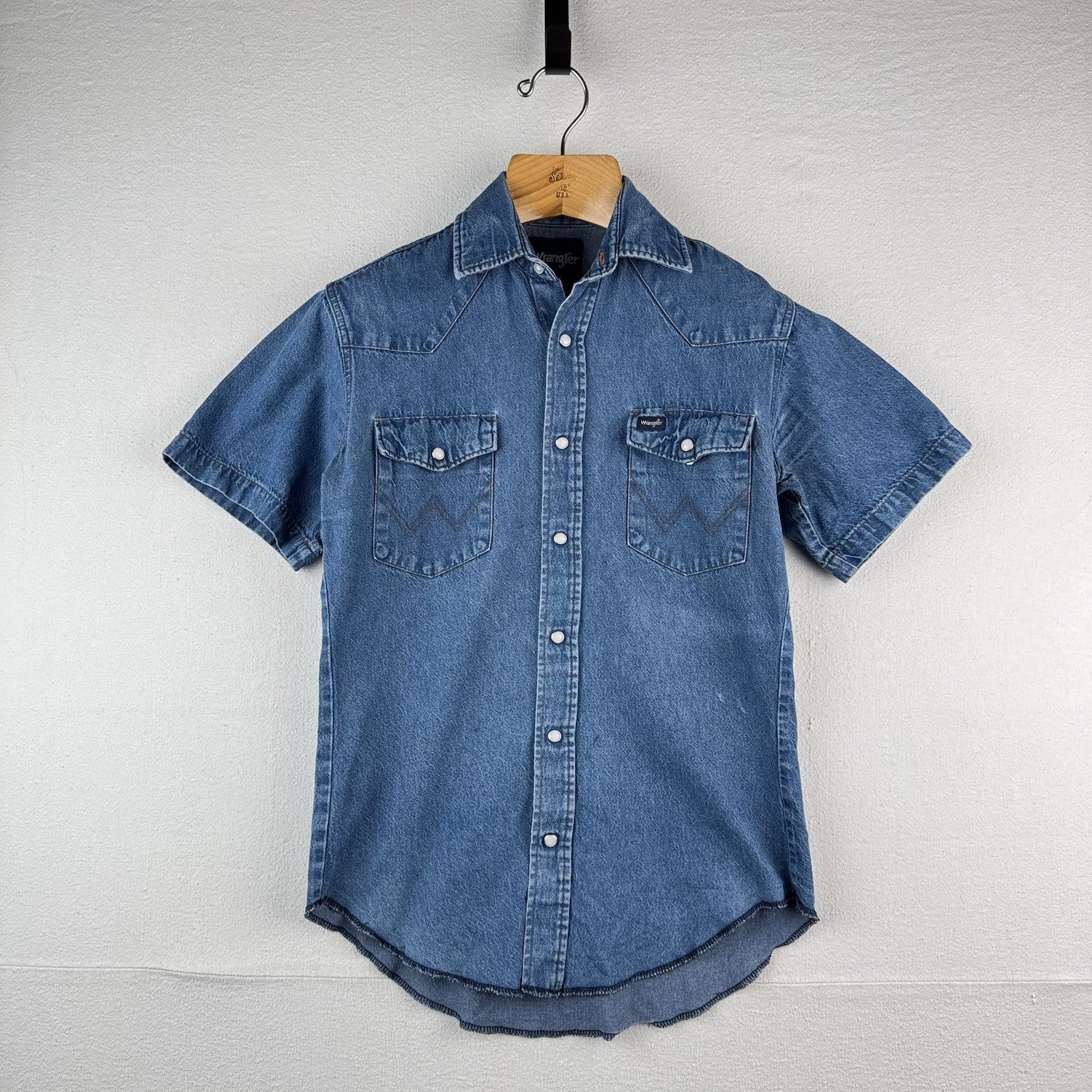 Vtg Wrangler Denim Western Shirt Small (P2P: 18”) Pearl Snaps Short Sleeve