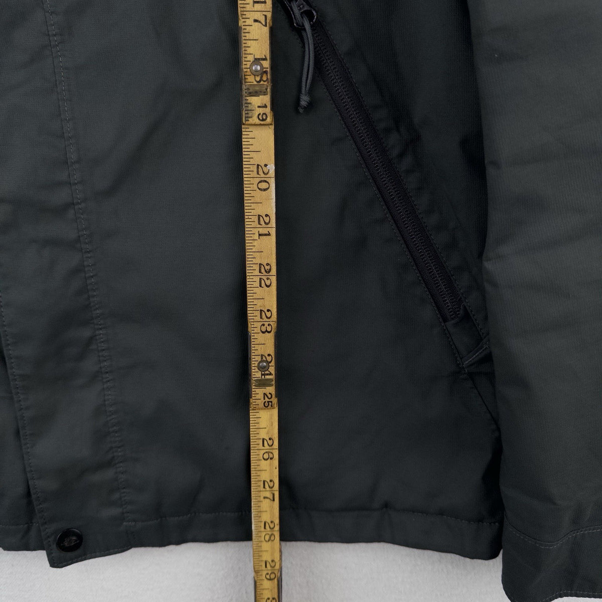 The North Face Jenison Jacket Mens M Olive Gray DryVent Insulated Full Zip