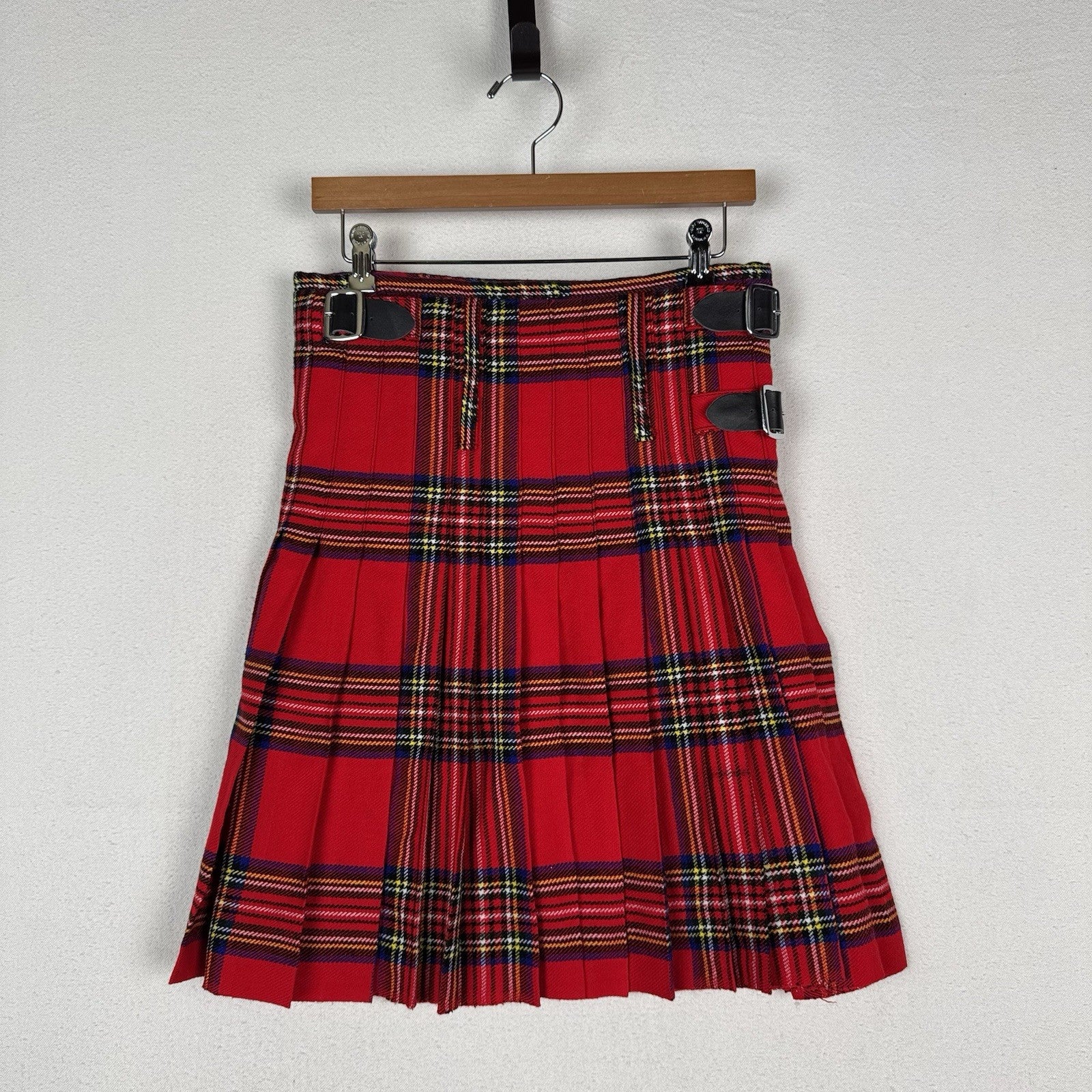 (Lot Of 2) Celtic Pro By Allsafe Traders Men’s Tartan Kilts Small (28) Blue/Red