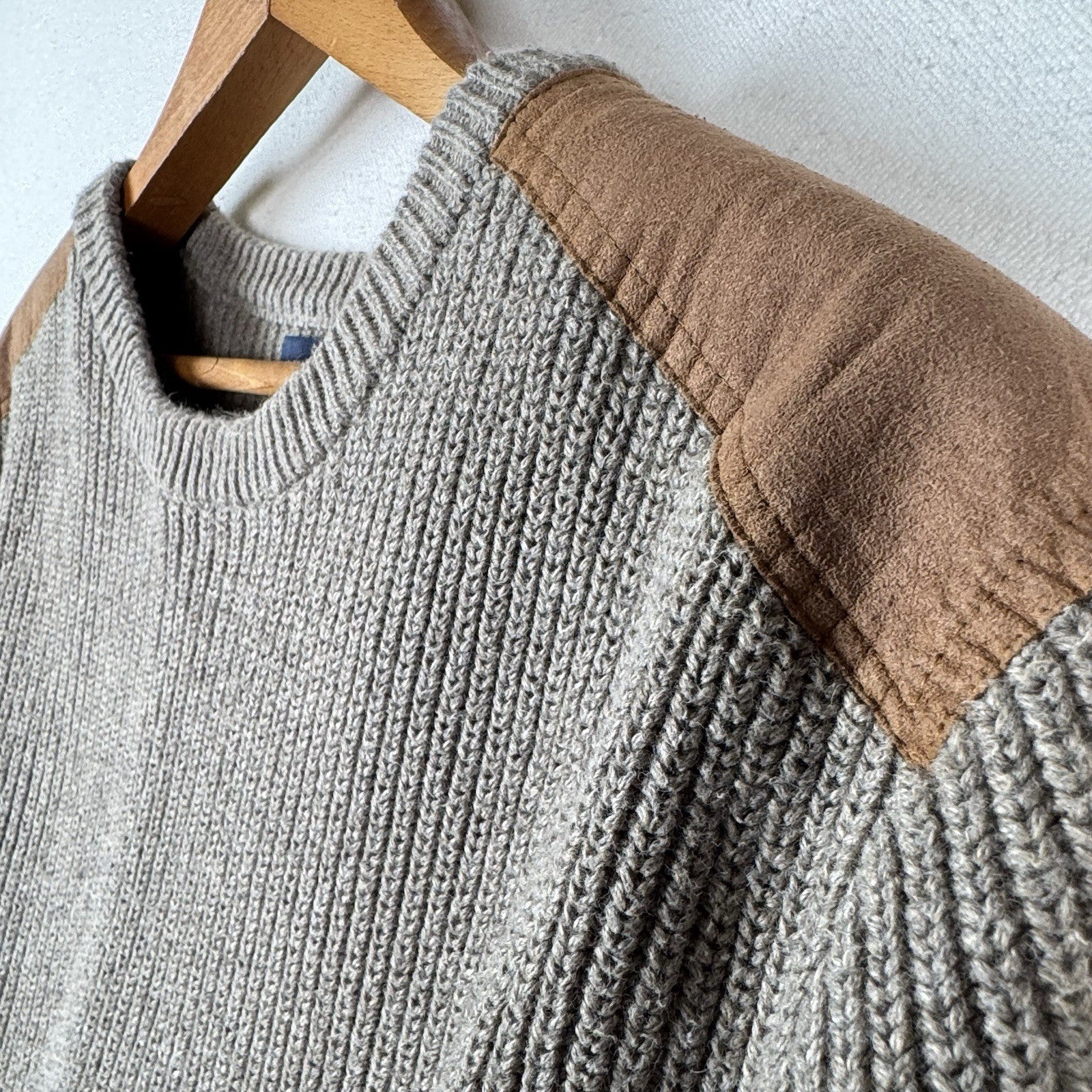 J. Crew Woodsman Men's XL Knit Sweater Shoulder Patches Cotton Crewneck Brown