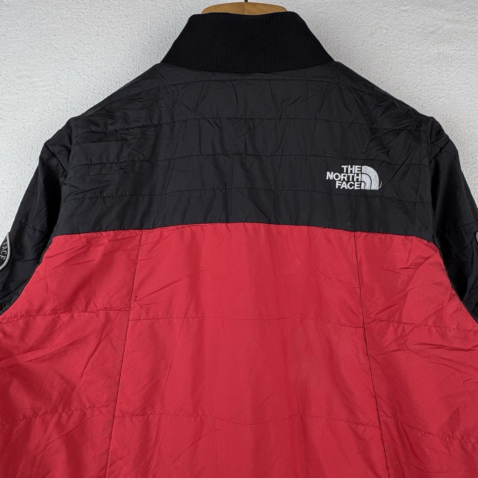 The North Face Tahoe Bomber Jacket Men's Medium Red Black Insulated *Read
