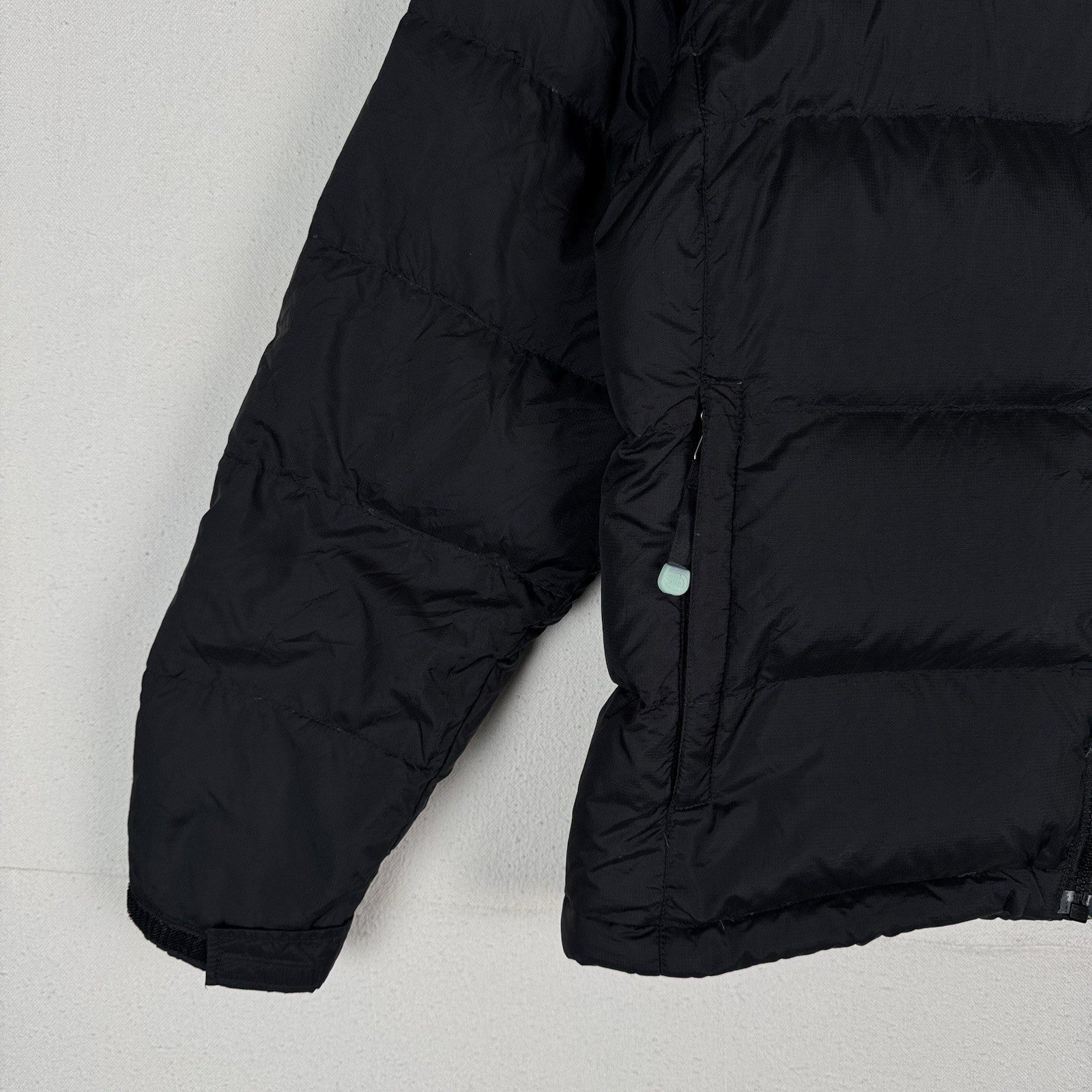 Vintage The North Face 700 Nuptse Women’s M Down Puffer Jacket Black