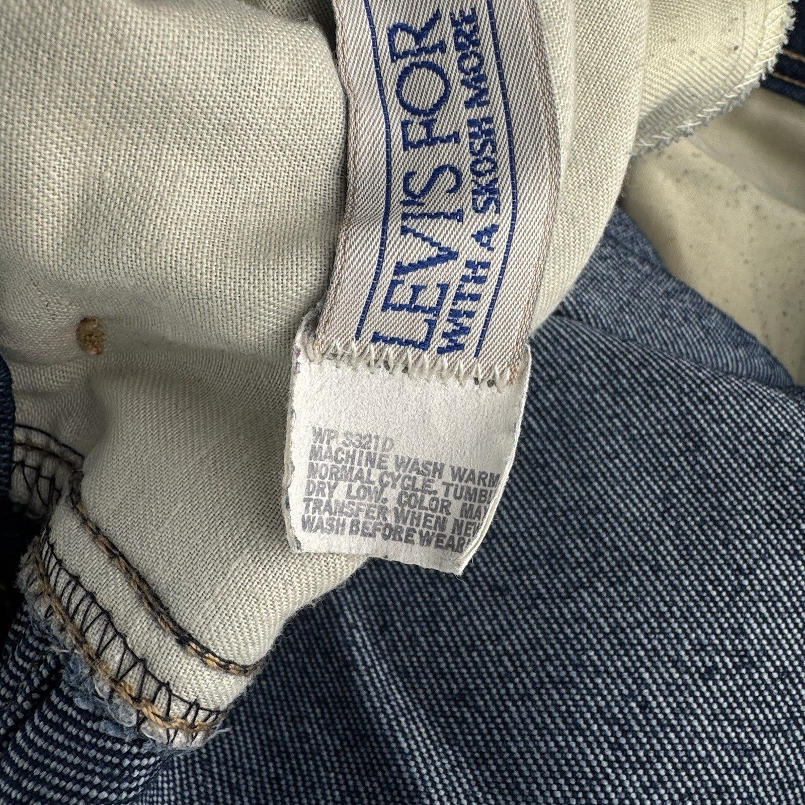 70's Vtg Levi's Blue Tab Bootcut 9" Jeans For Men with a Skosh More 34x30